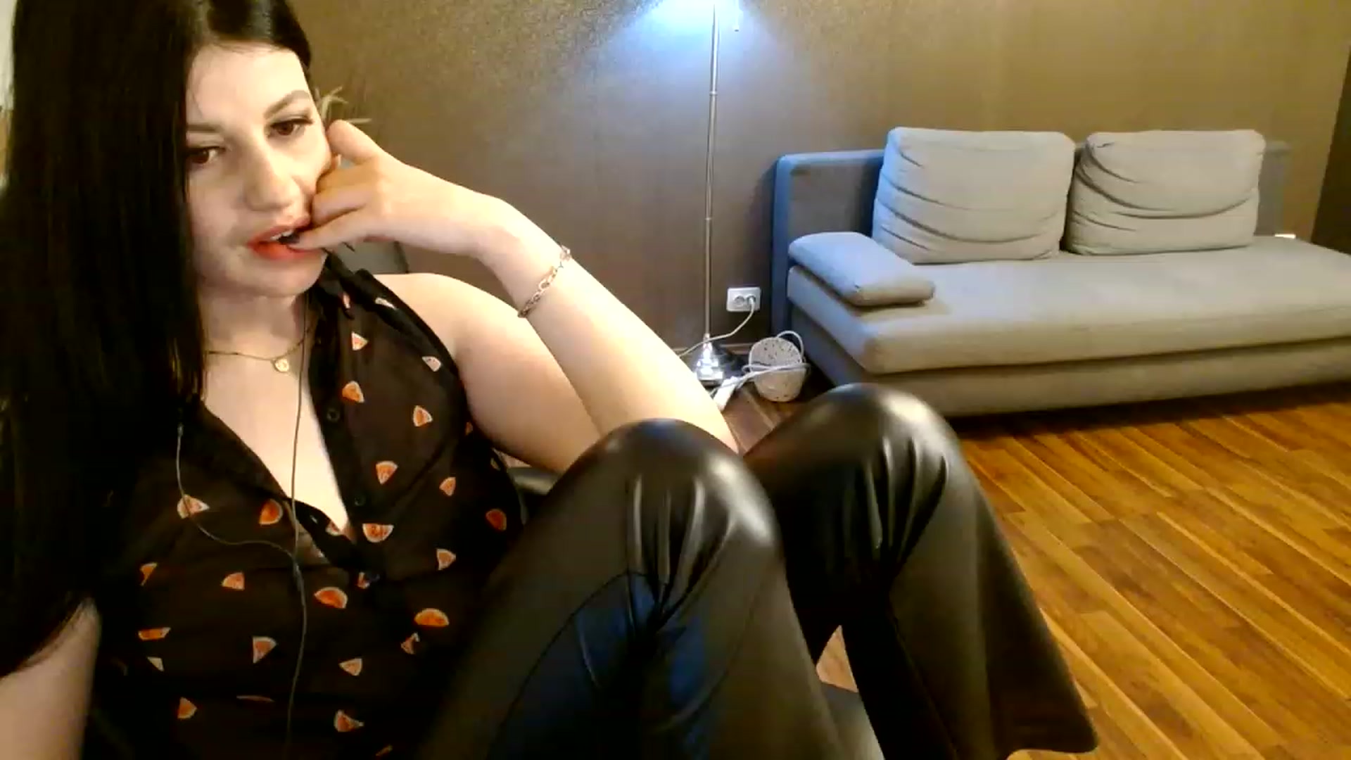 Gallery image thumbnail from Poison_Rose_'s myfreecams stream on, 01/22/2023, 21:40 image 11 of 20