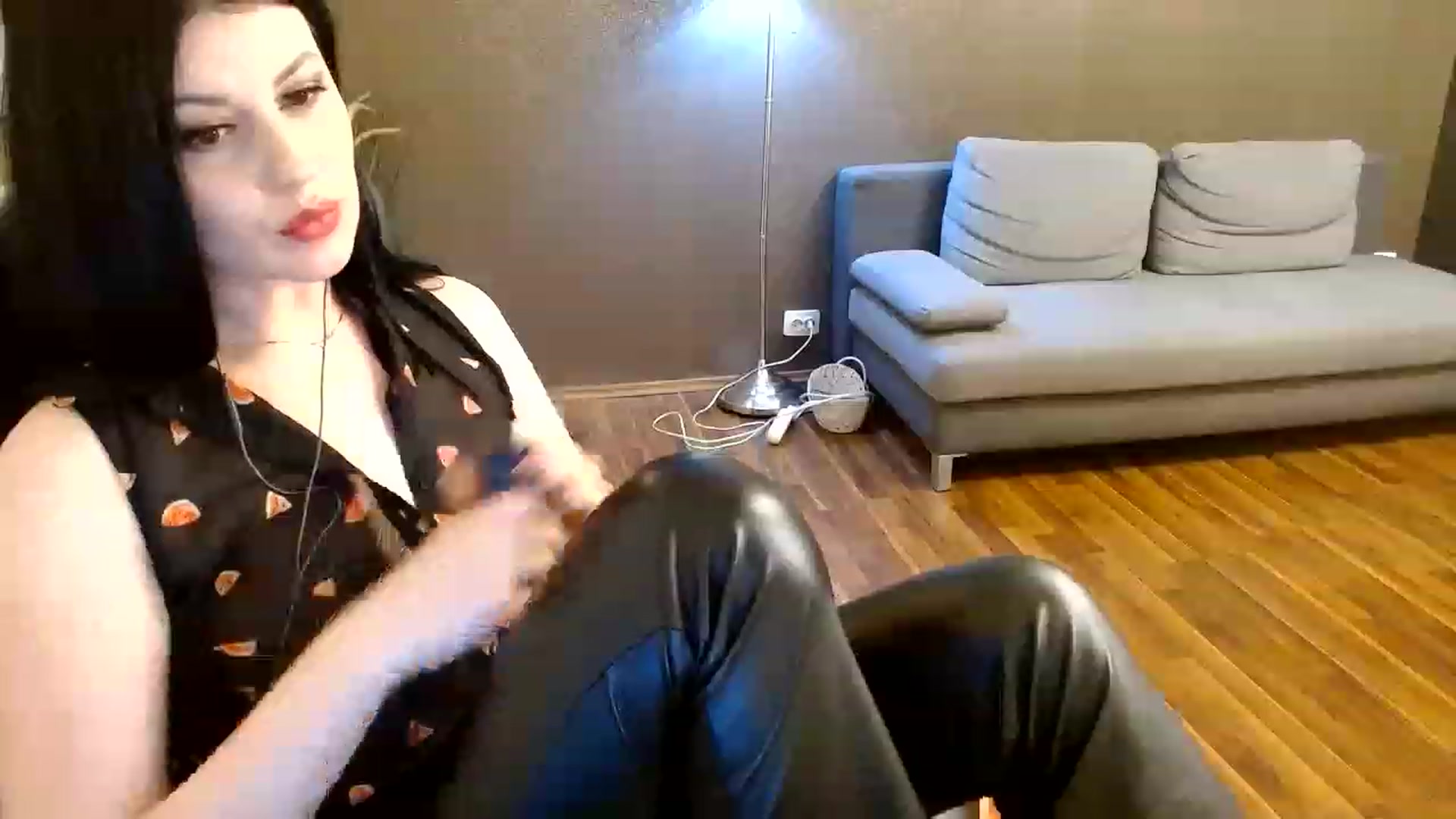 Gallery image thumbnail from Poison_Rose_'s myfreecams stream on, 01/22/2023, 21:40 image 8 of 20