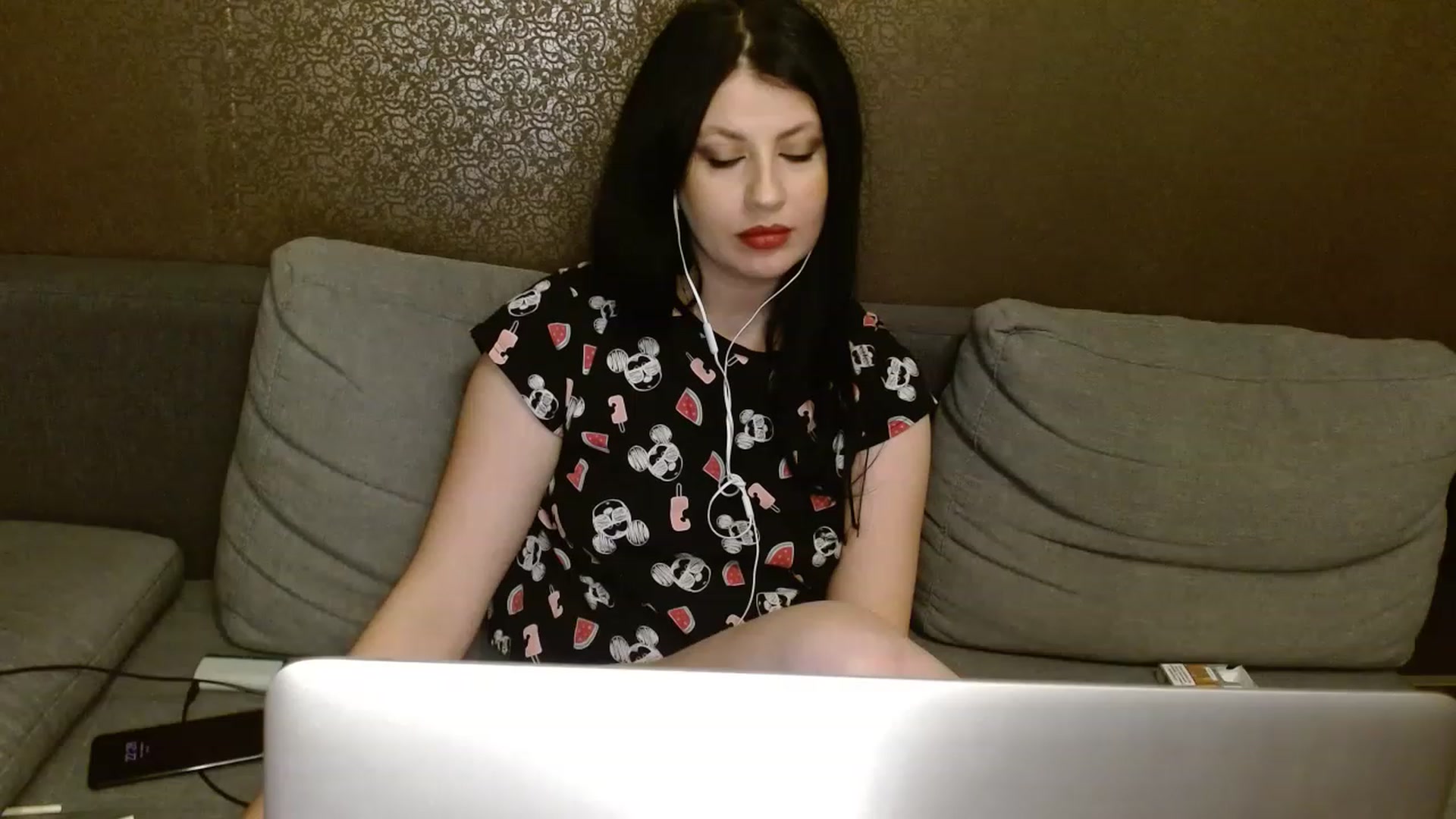 Gallery image thumbnail from Poison_Rose_'s myfreecams stream on, 02/04/2023, 21:01 image 10 of 20