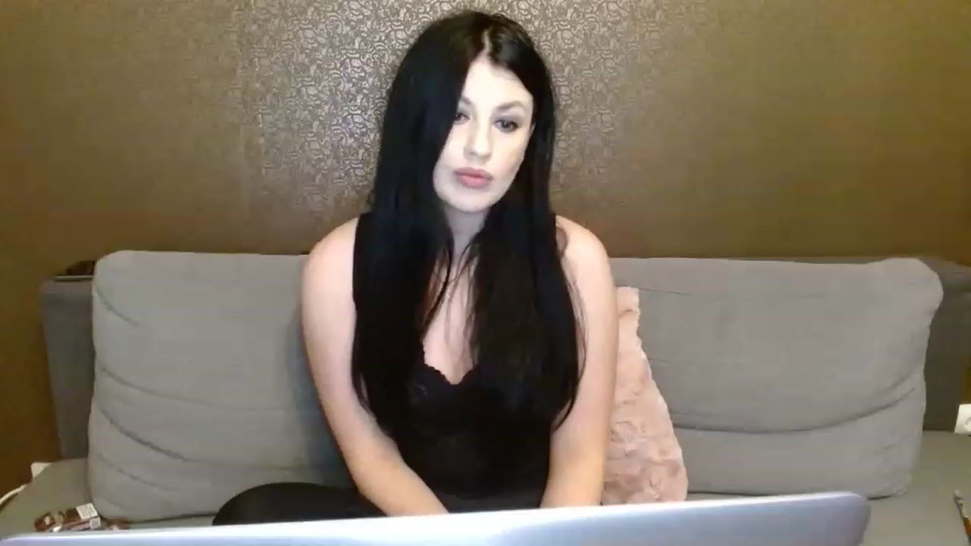 Gallery image thumbnail from Poison_Rose_'s myfreecams stream on, 04/08/2023, 22:05 image 2 of 20