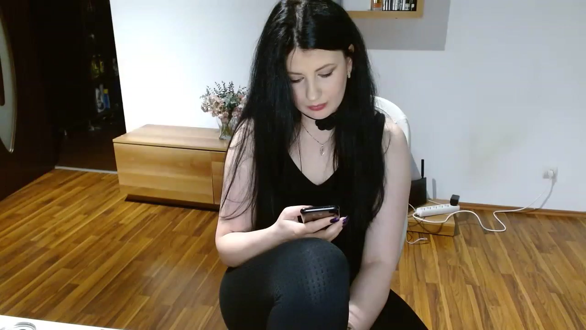 Gallery image thumbnail from Poison_Rose_'s myfreecams stream on, 05/01/2023, 18:50 image 15 of 20