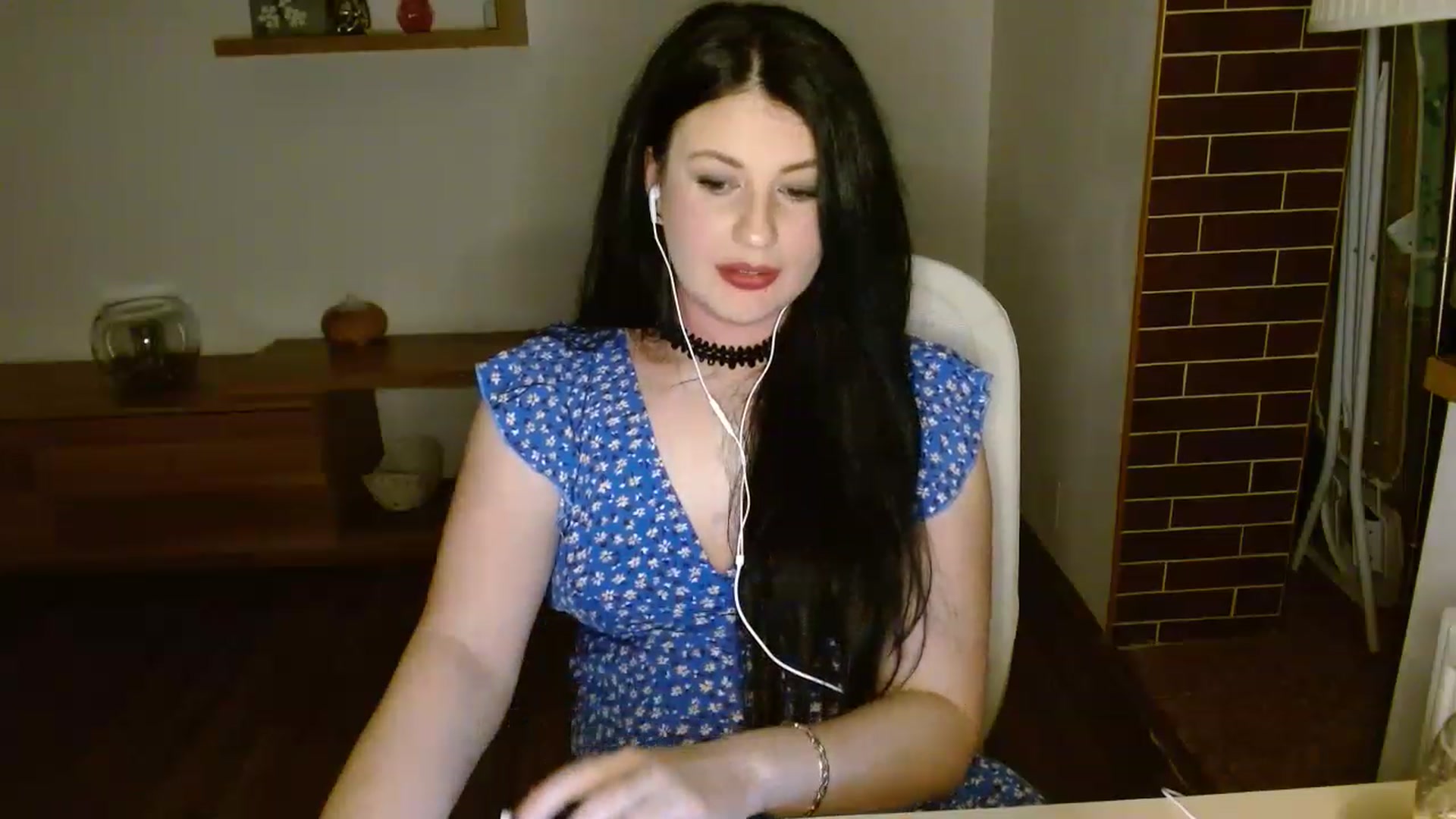 Gallery image thumbnail from Poison_Rose_'s myfreecams stream on, 05/06/2023, 19:33 image 4 of 20