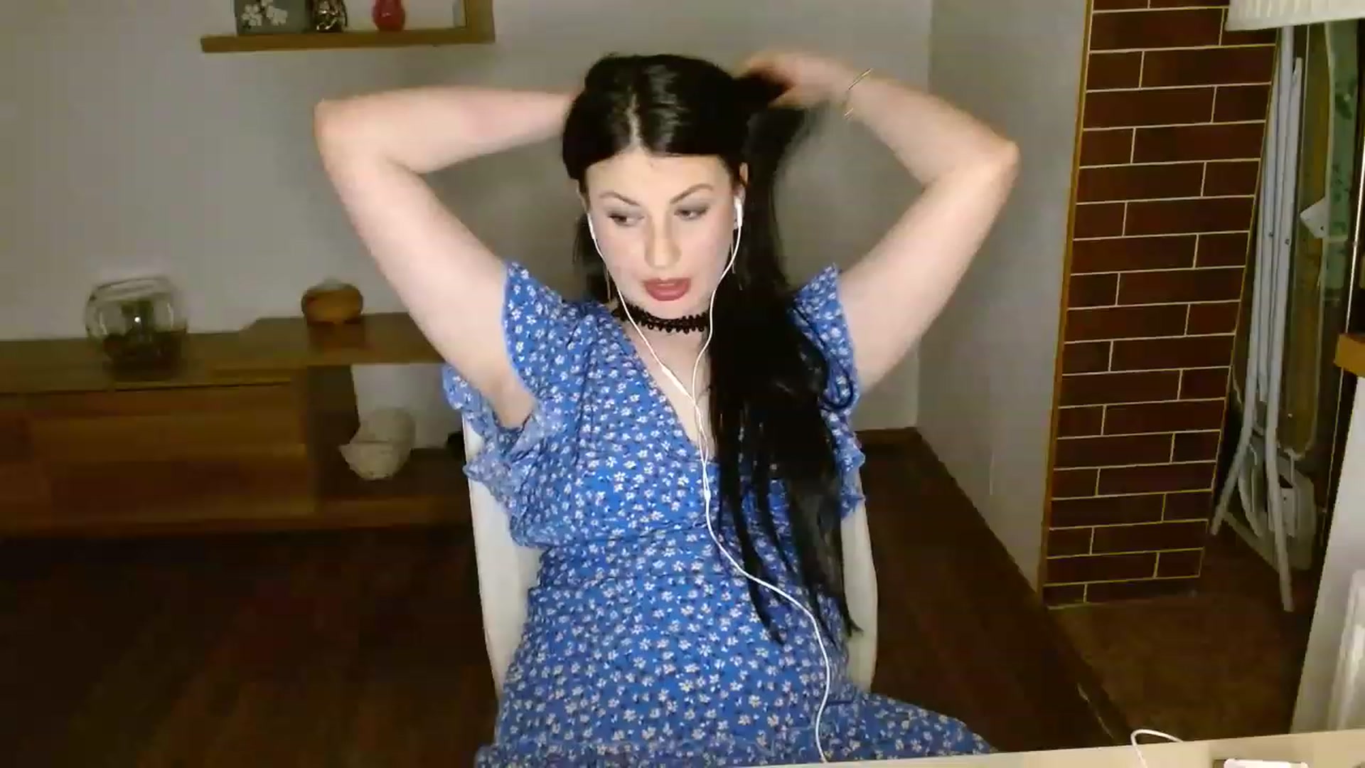 Gallery image thumbnail from Poison_Rose_'s myfreecams stream on, 05/06/2023, 19:33 image 8 of 20