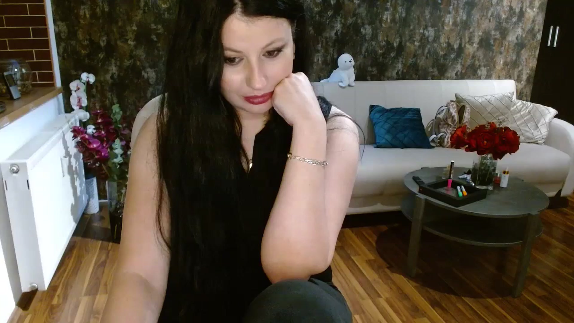 Gallery image thumbnail from Poison_Rose_'s myfreecams stream on, 11/04/2023, 16:59 image 10 of 20