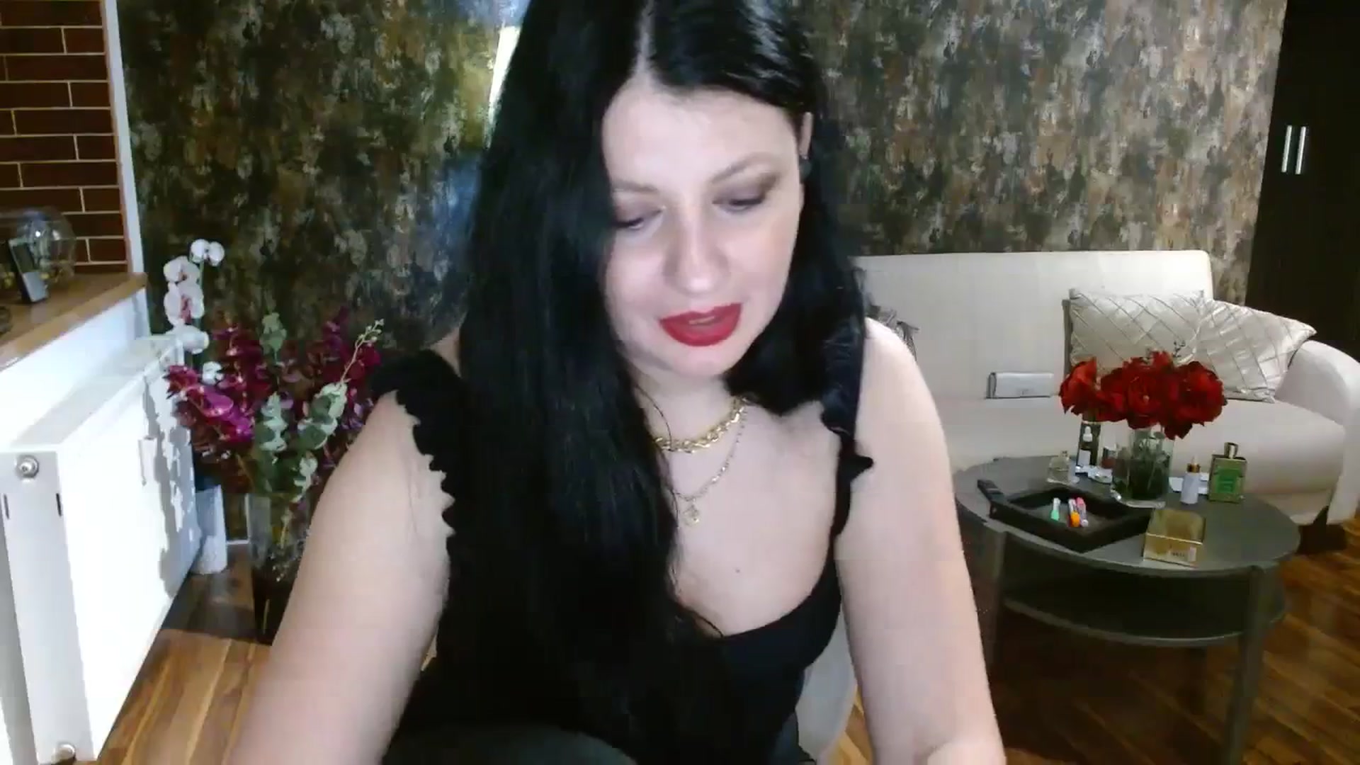 Gallery image thumbnail from Poison_Rose_'s myfreecams stream on, 11/05/2023, 19:13 image 20 of 20