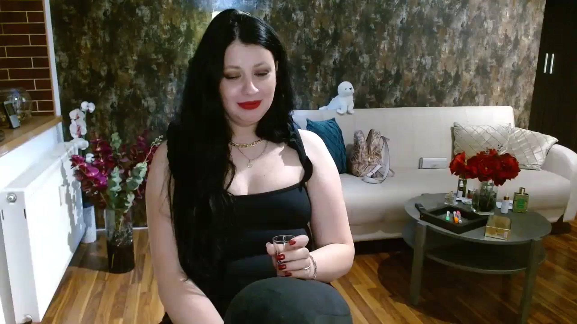 Gallery image thumbnail from Poison_Rose_'s myfreecams stream on, 11/05/2023, 19:13 image 14 of 20