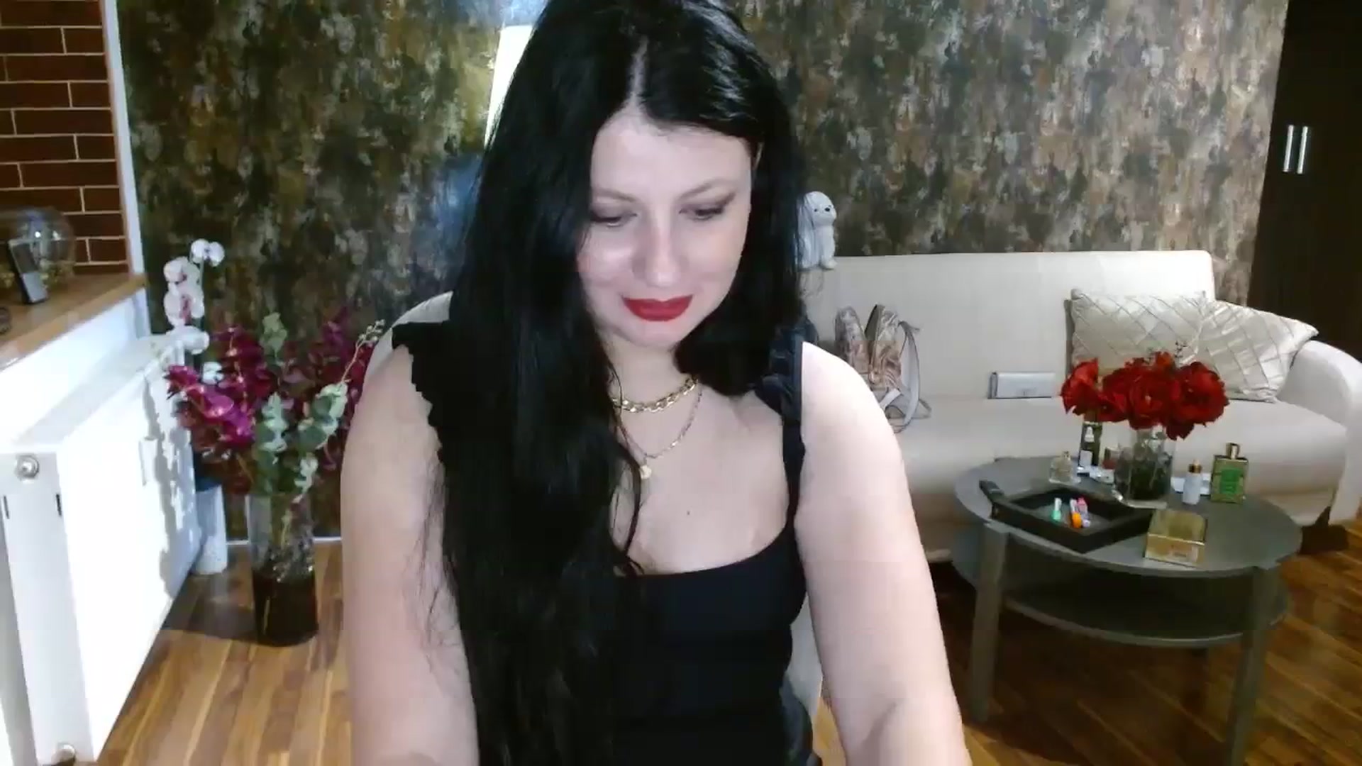 Gallery image thumbnail from Poison_Rose_'s myfreecams stream on, 11/05/2023, 19:13 image 15 of 20
