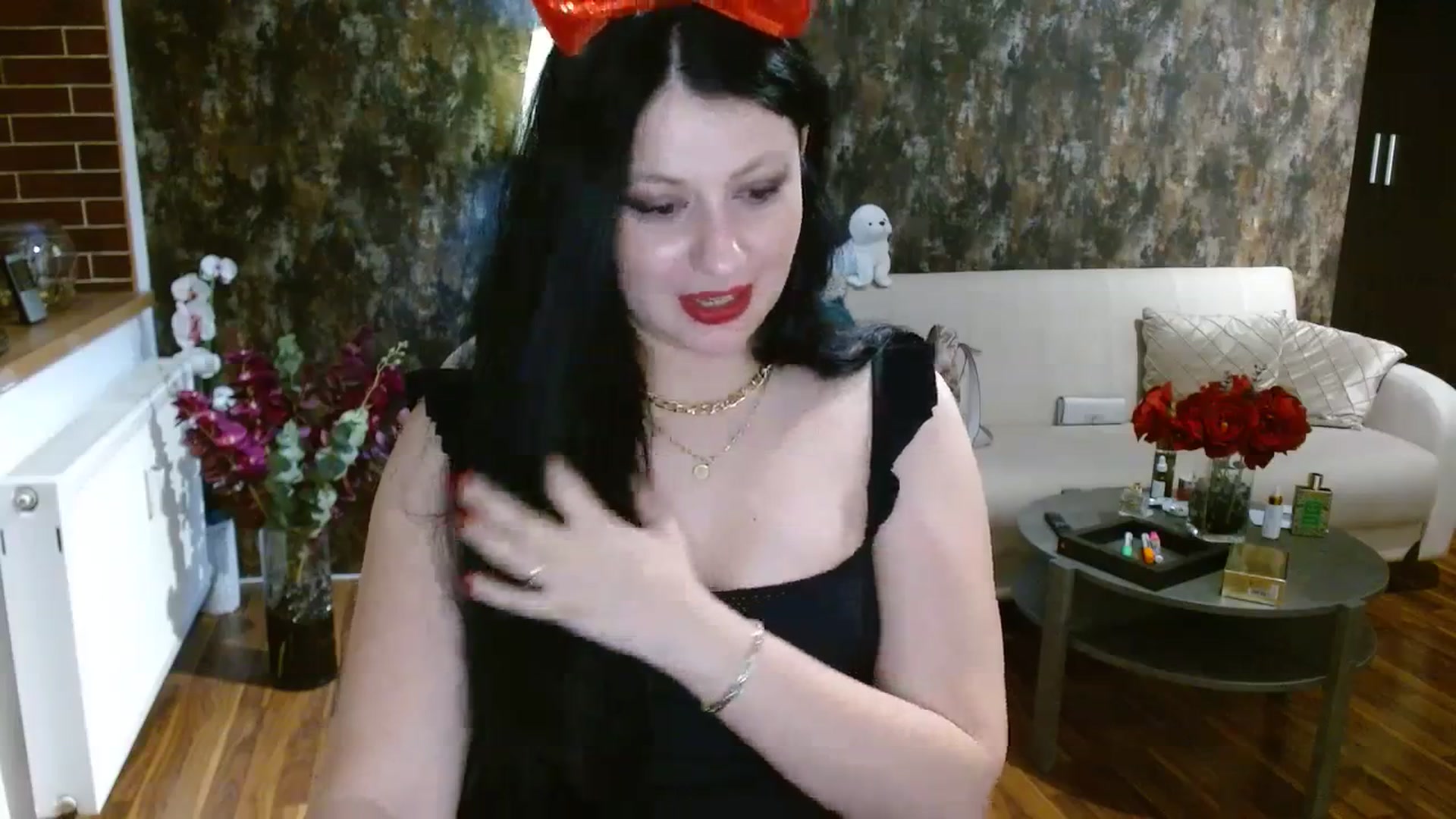 Gallery image thumbnail from Poison_Rose_'s myfreecams stream on, 11/05/2023, 19:13 image 3 of 20