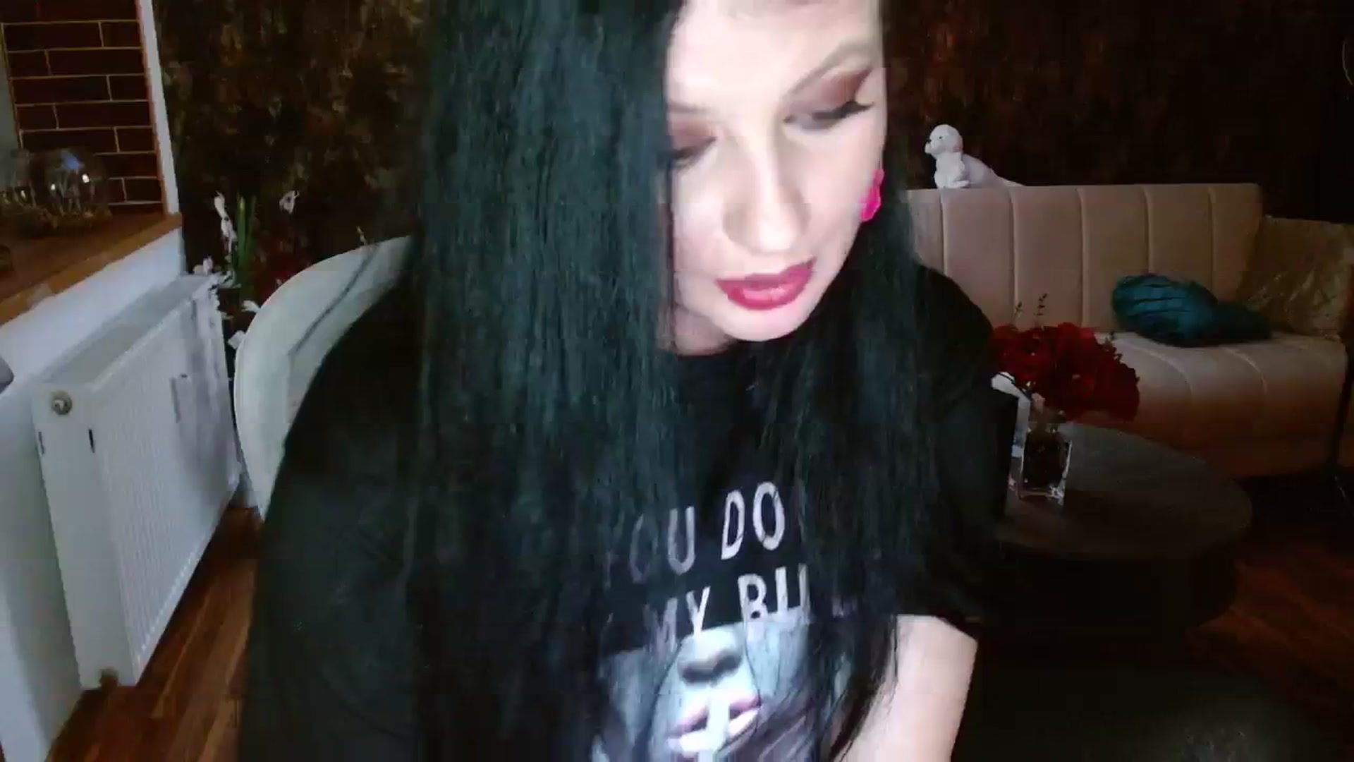 Gallery image thumbnail from Poison_Rose_'s myfreecams stream on, 11/19/2023, 17:58 image 7 of 20