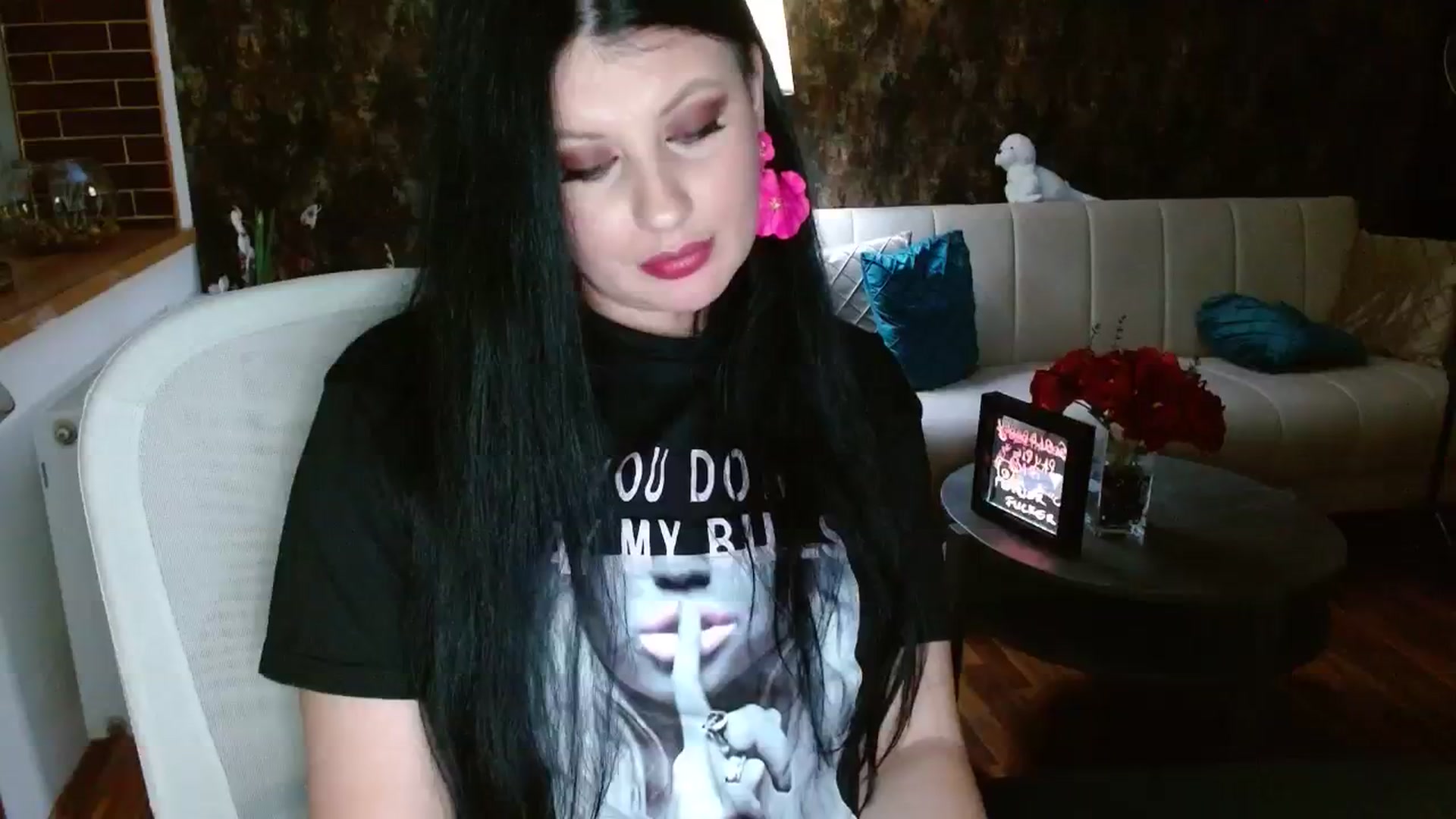 Gallery image thumbnail from Poison_Rose_'s myfreecams stream on, 11/19/2023, 18:47 image 8 of 20