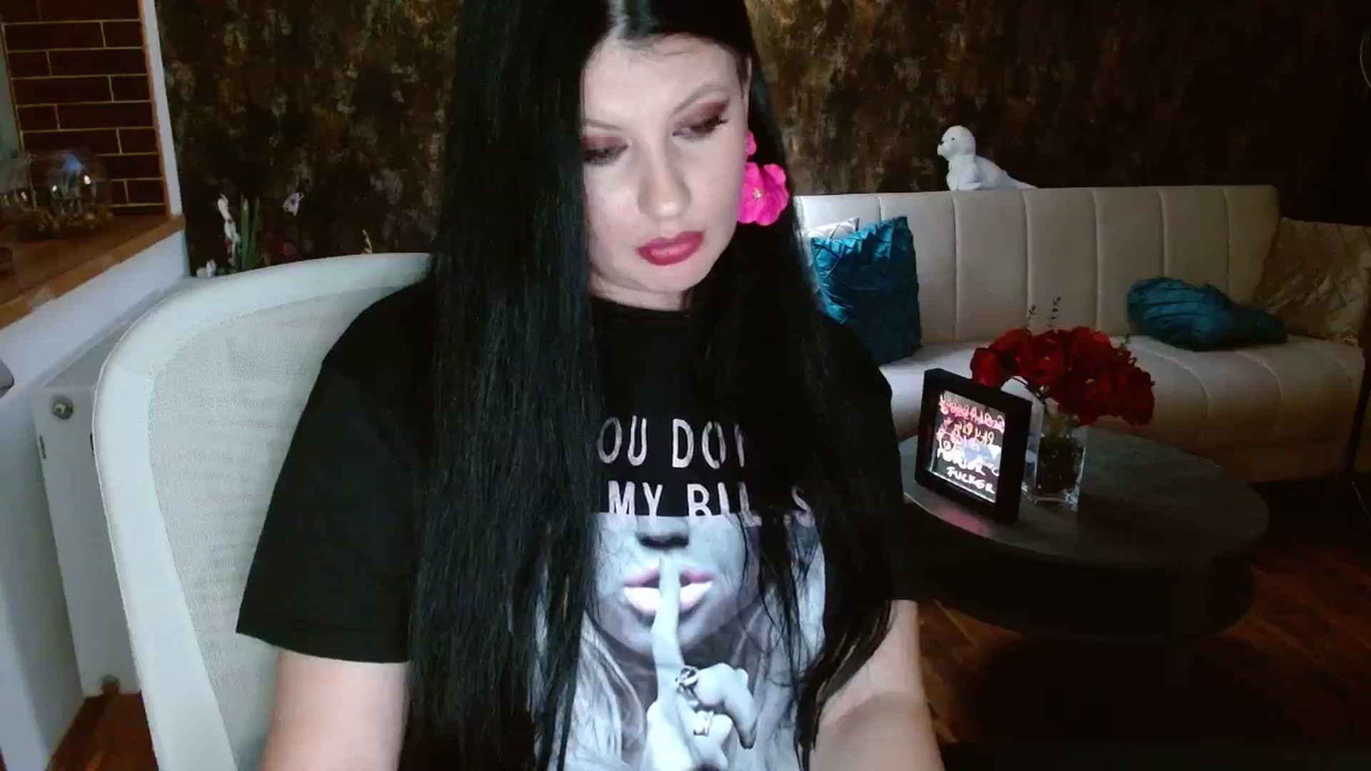 Gallery image thumbnail from Poison_Rose_'s myfreecams stream on, 11/19/2023, 18:47 image 6 of 20