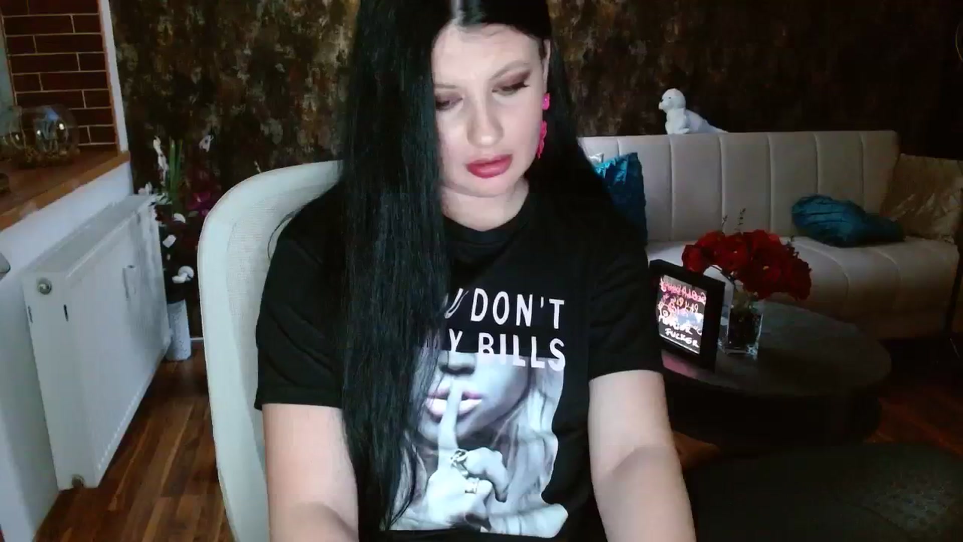 Gallery image thumbnail from Poison_Rose_'s myfreecams stream on, 11/19/2023, 19:11 image 4 of 20