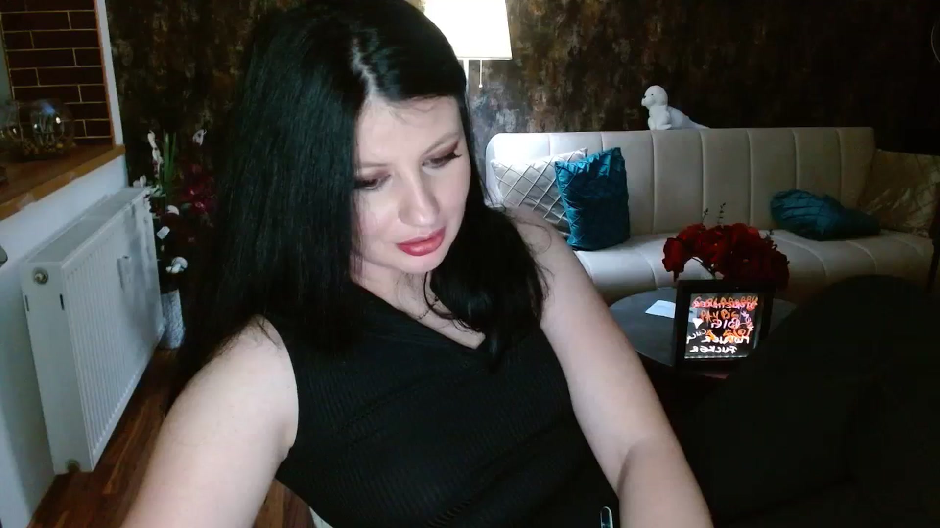 Gallery image thumbnail from Poison_Rose_'s myfreecams stream on, 11/19/2023, 21:43 image 5 of 20