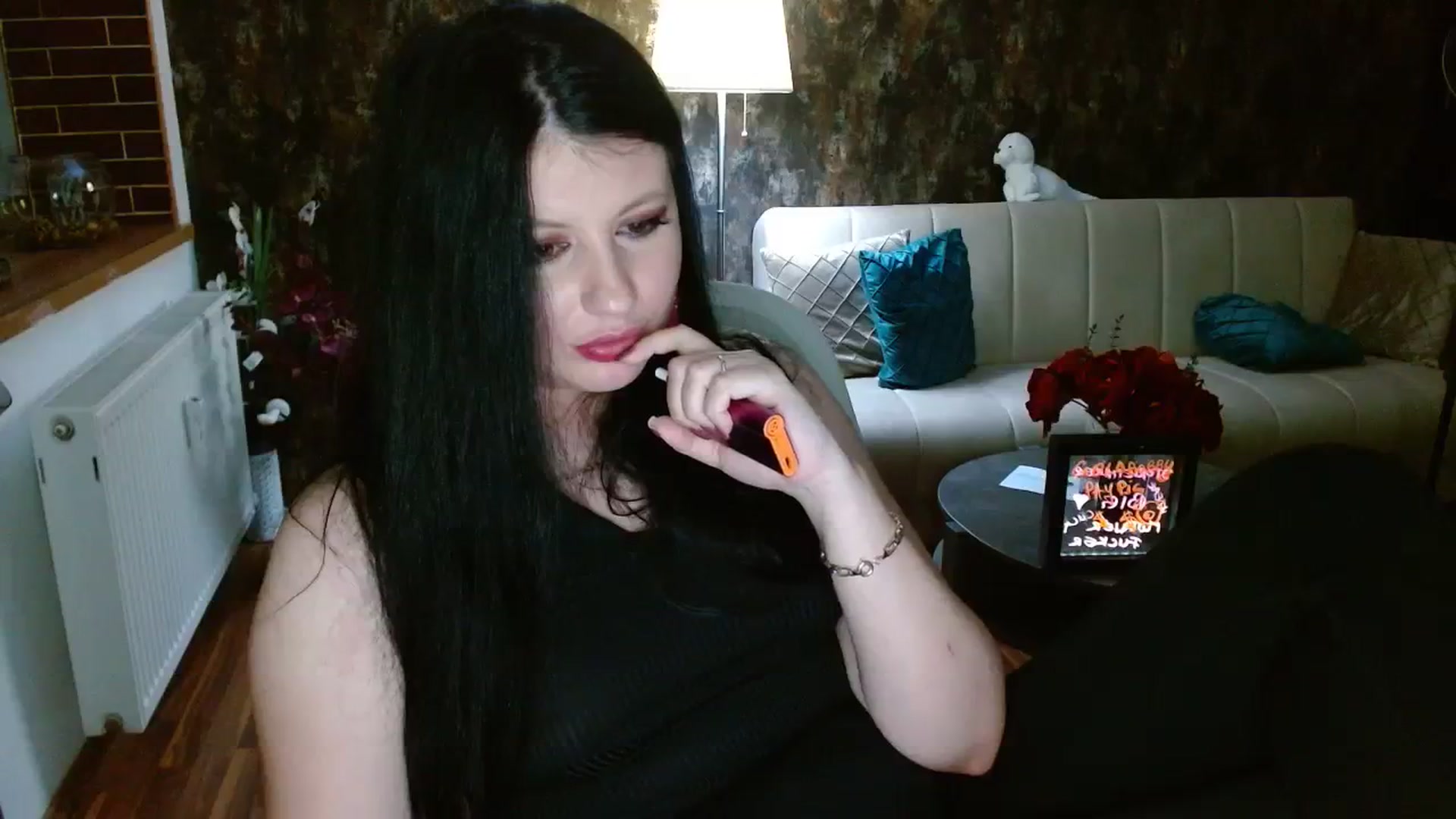 Gallery image thumbnail from Poison_Rose_'s myfreecams stream on, 11/19/2023, 21:43 image 10 of 20