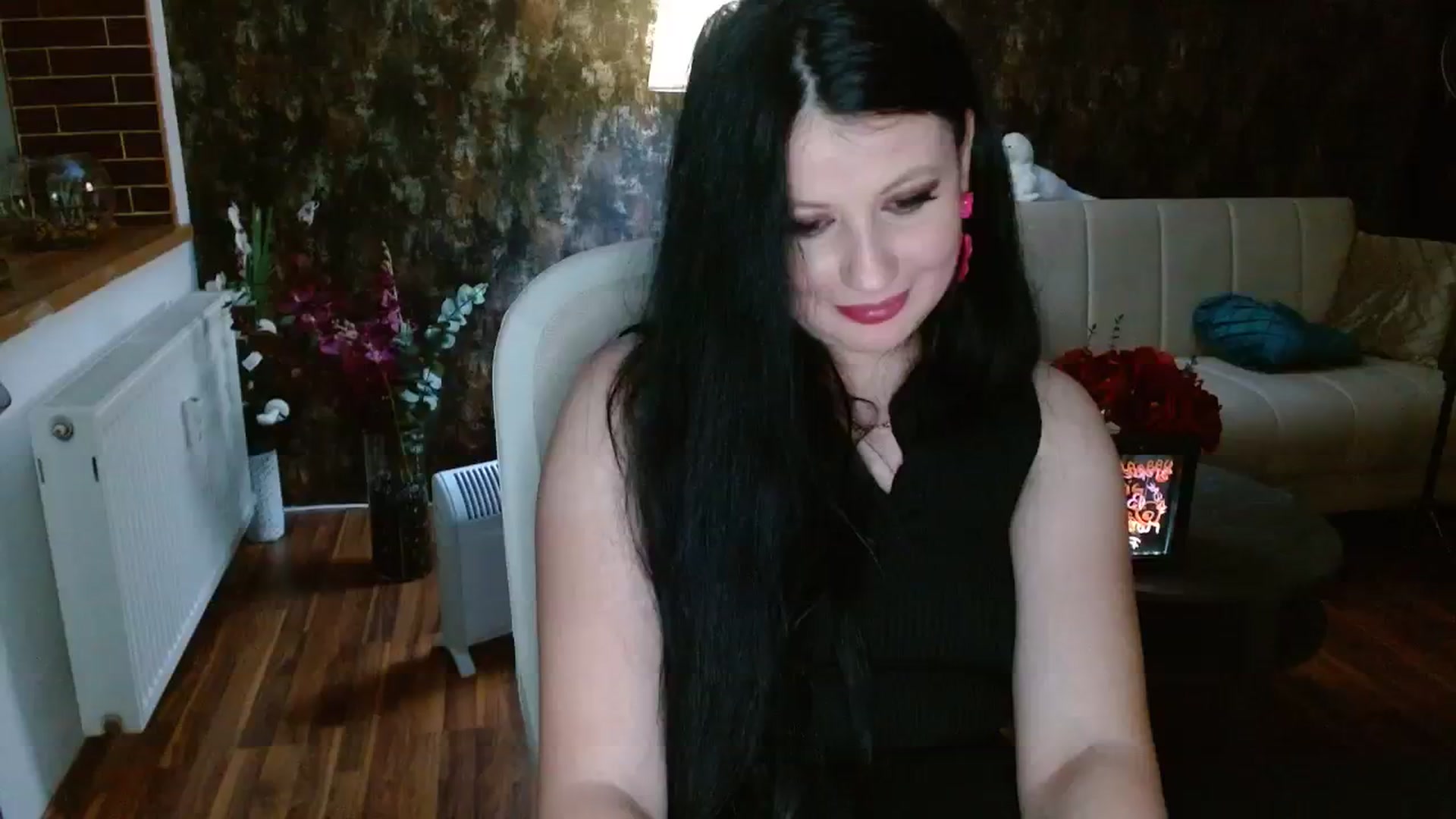 Gallery image thumbnail from Poison_Rose_'s myfreecams stream on, 11/19/2023, 21:43 image 1 of 20