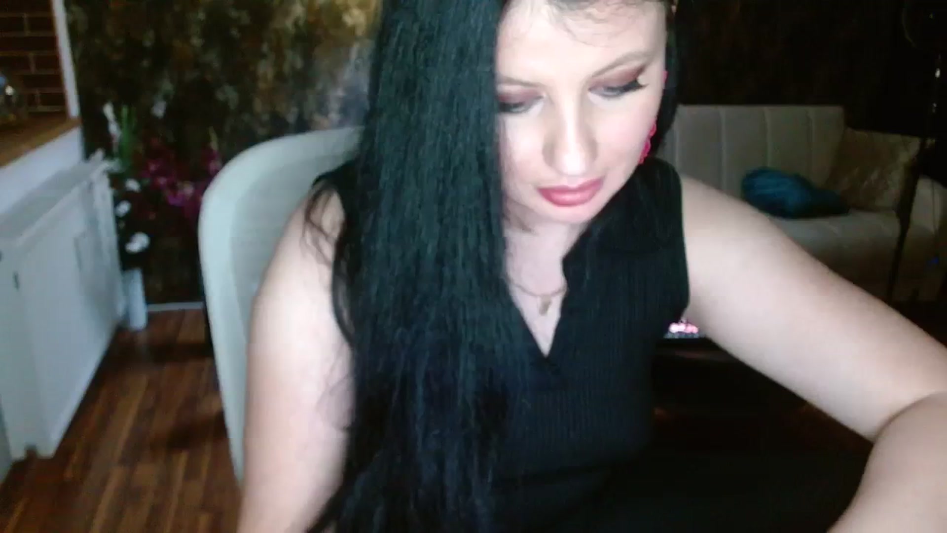 Gallery image thumbnail from Poison_Rose_'s myfreecams stream on, 11/19/2023, 23:34 image 13 of 20