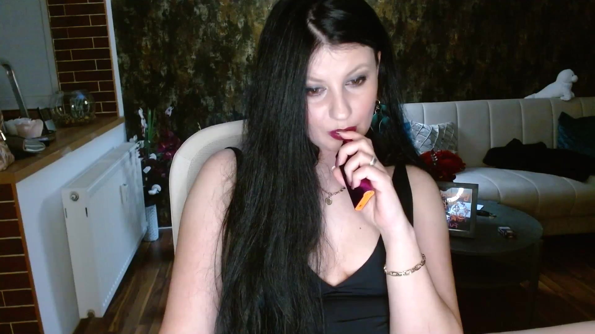 Gallery image thumbnail from Poison_Rose_'s myfreecams stream on, 11/26/2023, 20:59 image 15 of 20