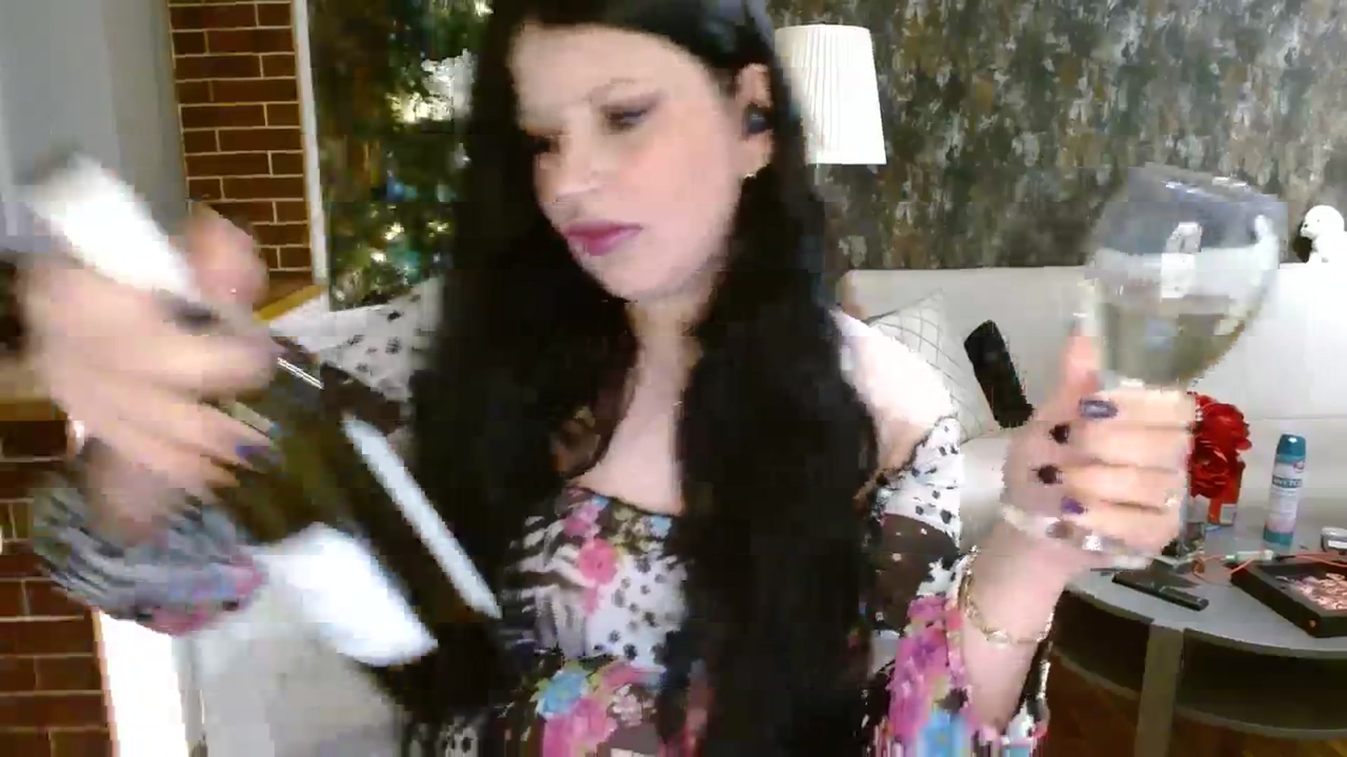 Gallery image thumbnail from Poison_Rose_'s myfreecams stream on, 12/17/2023, 23:21 image 4 of 20