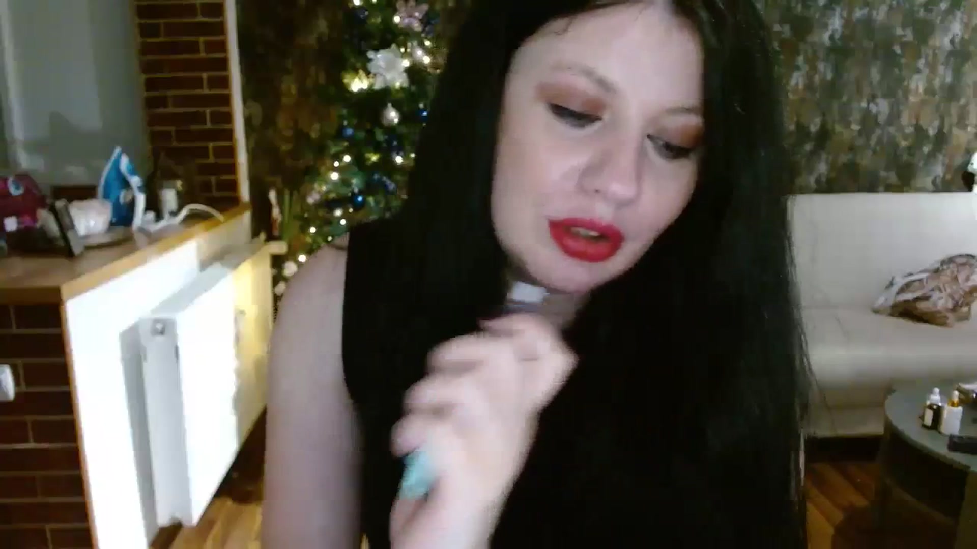 Gallery image thumbnail from Poison_Rose_'s myfreecams stream on, 12/25/2023, 21:10 image 16 of 20