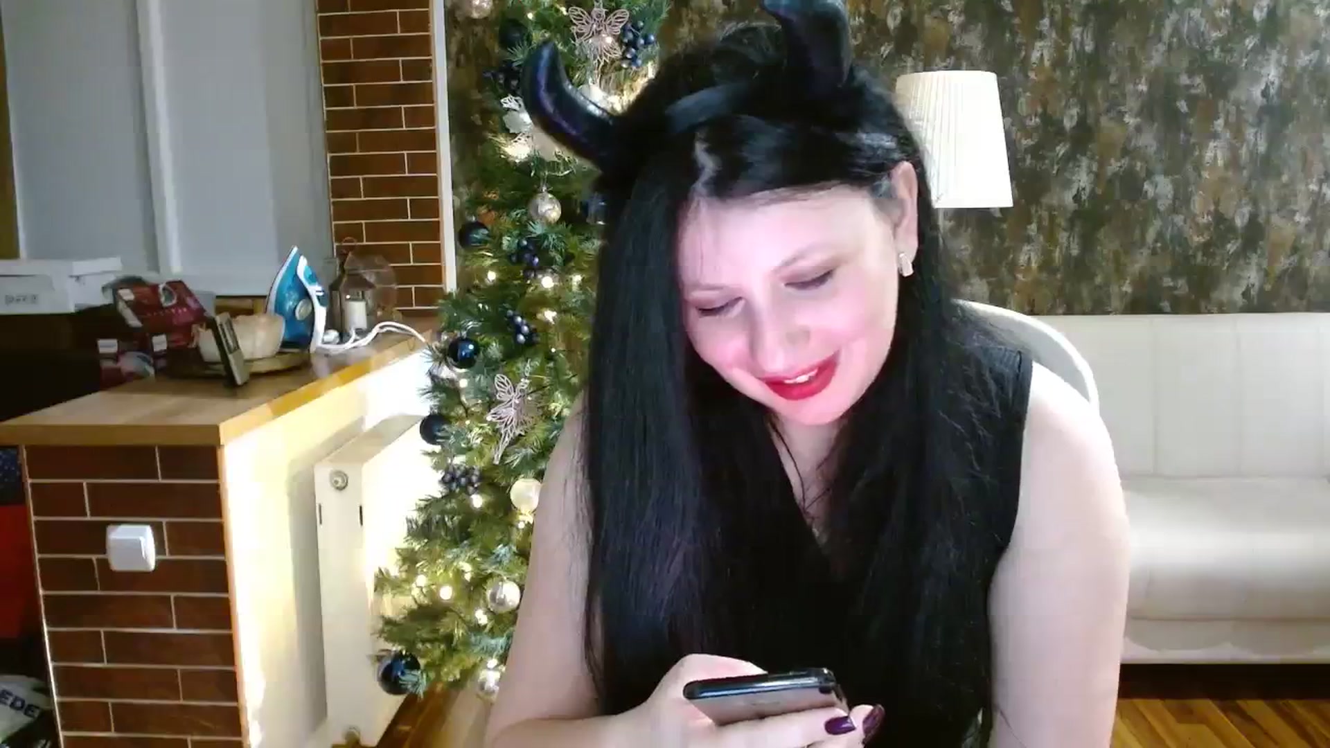 Gallery image thumbnail from Poison_Rose_'s myfreecams stream on, 12/25/2023, 23:40 image 6 of 20