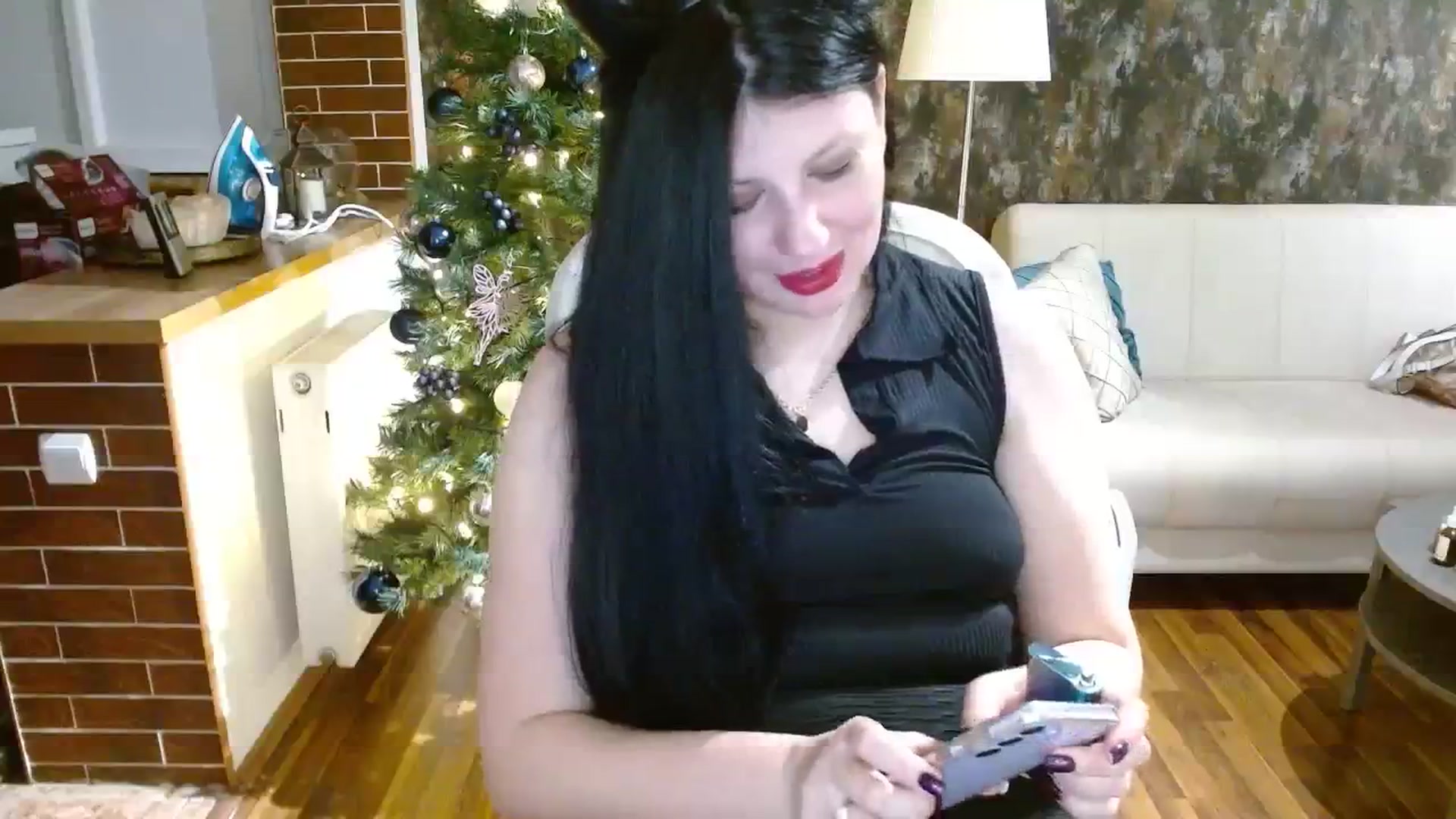 Gallery image thumbnail from Poison_Rose_'s myfreecams stream on, 12/26/2023, 24:02 image 3 of 20