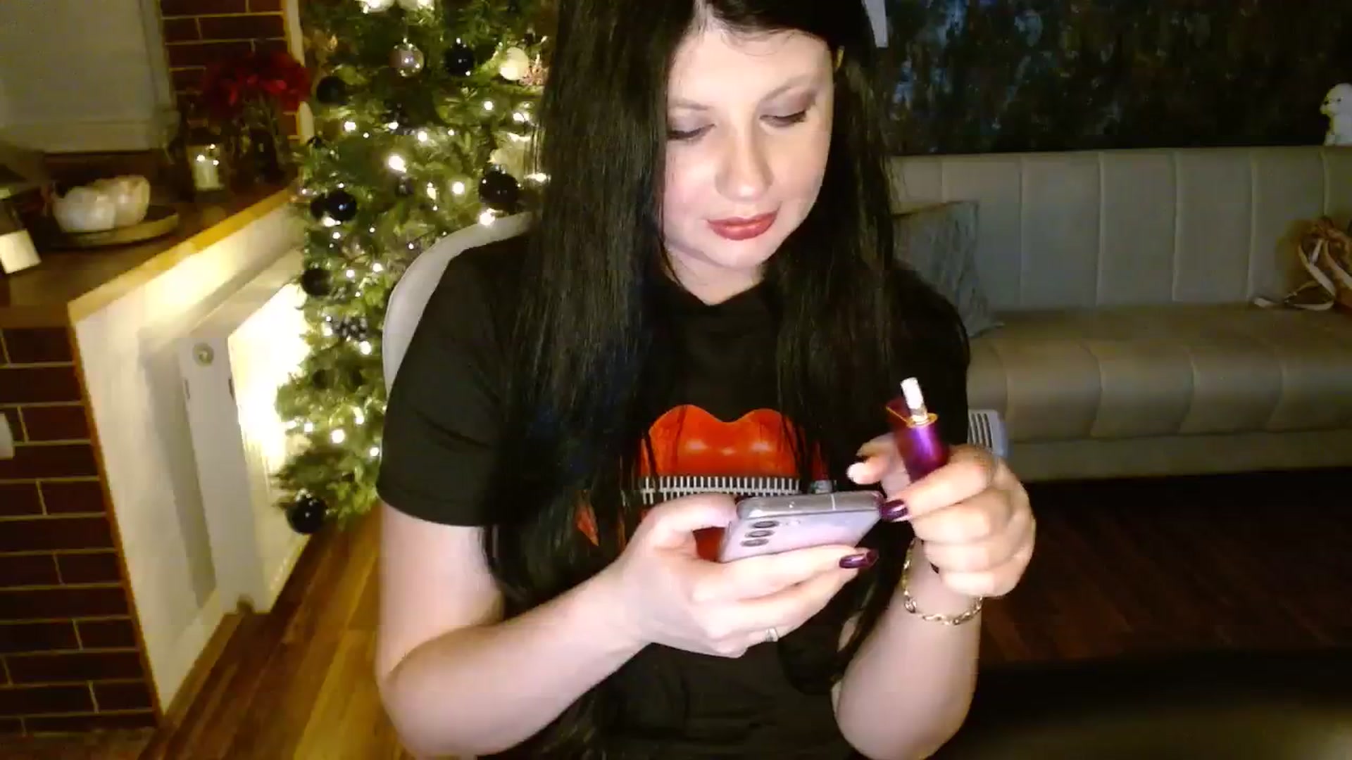 Gallery image thumbnail from Poison_Rose_'s myfreecams stream on, 12/30/2023, 20:42 image 10 of 20