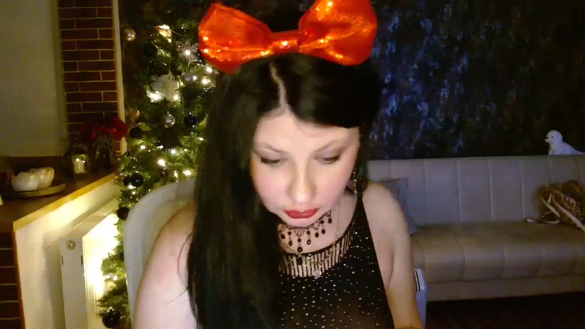 Gallery image thumbnail from Poison_Rose_'s myfreecams stream on, 12/31/2023, 01:10 image 2 of 20