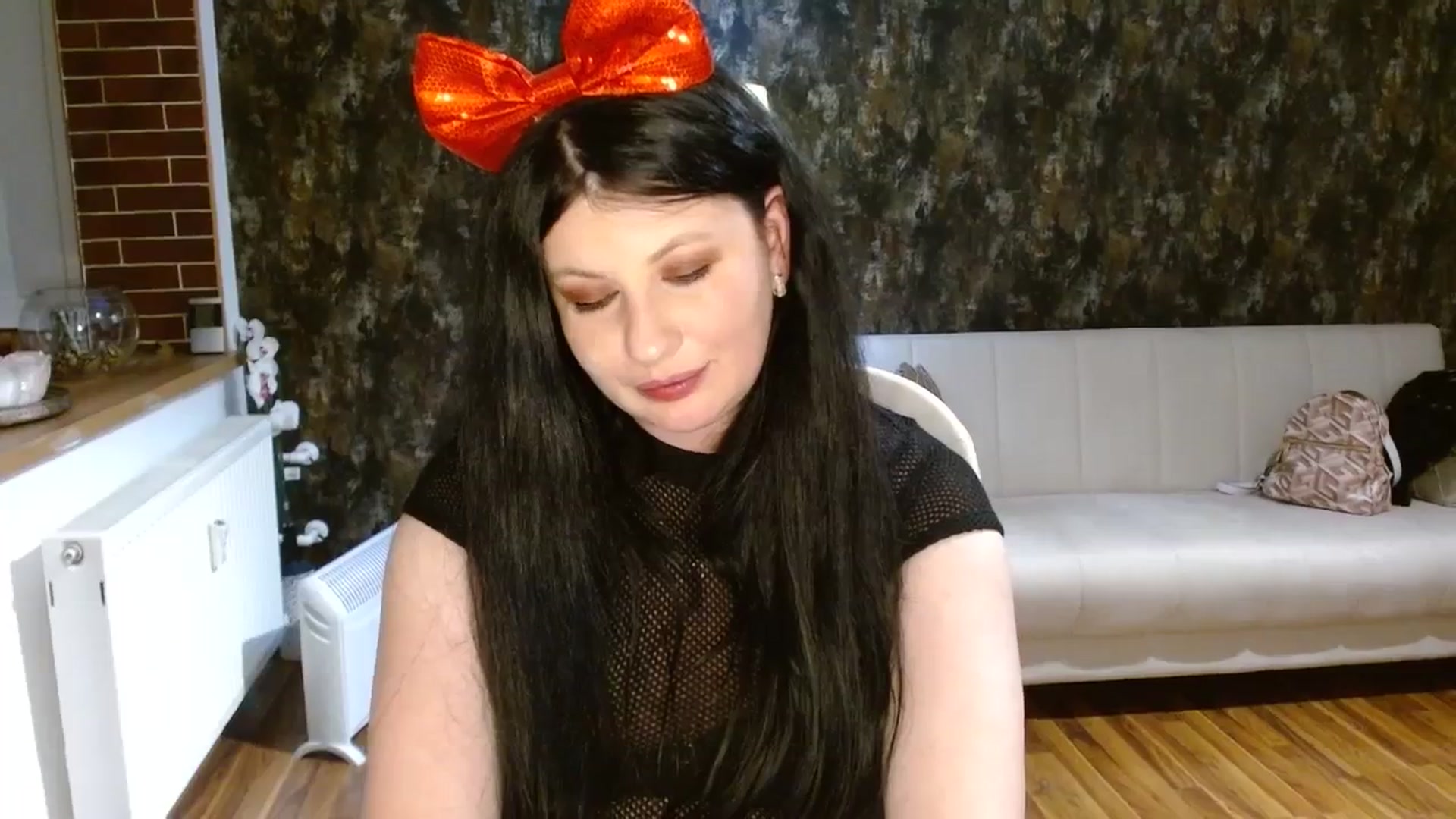Gallery image thumbnail from Poison_Rose_'s myfreecams stream on, 03/31/2024, 23:12 image 6 of 20