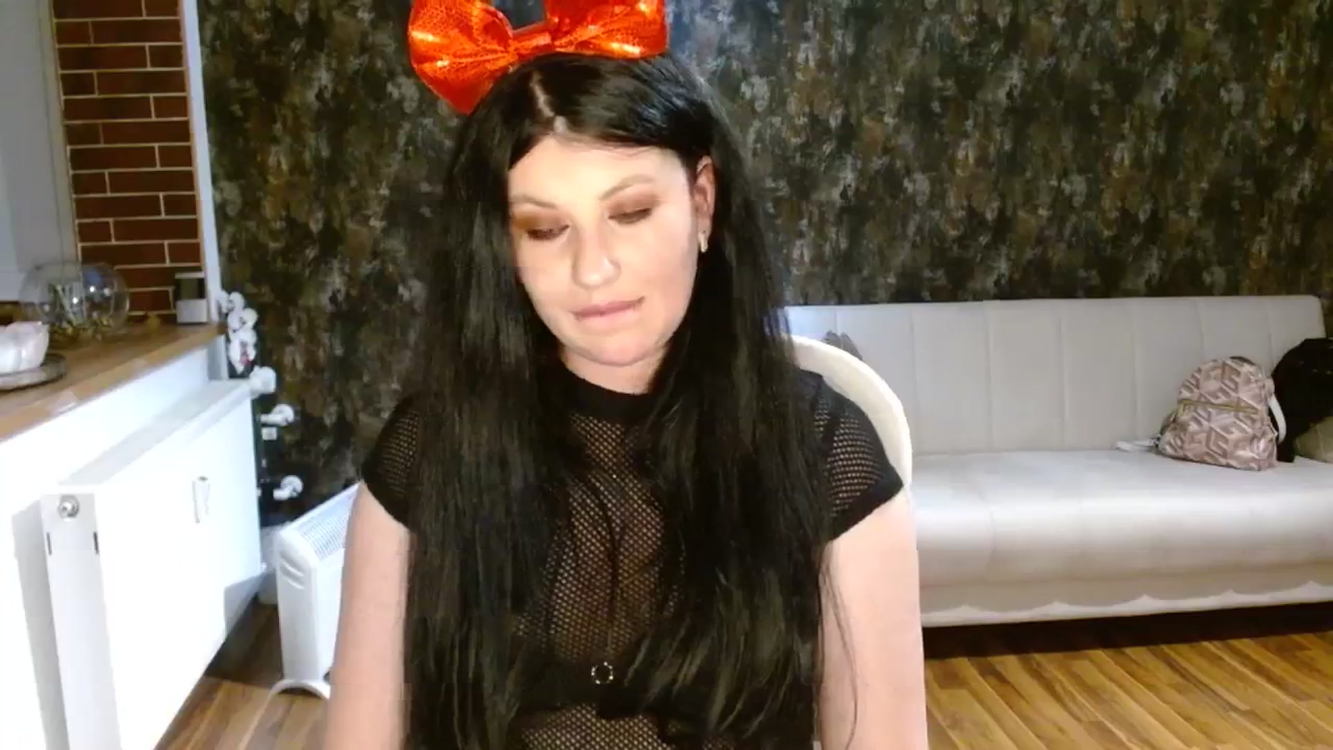 Gallery image thumbnail from Poison_Rose_'s myfreecams stream on, 03/31/2024, 23:12 image 4 of 20