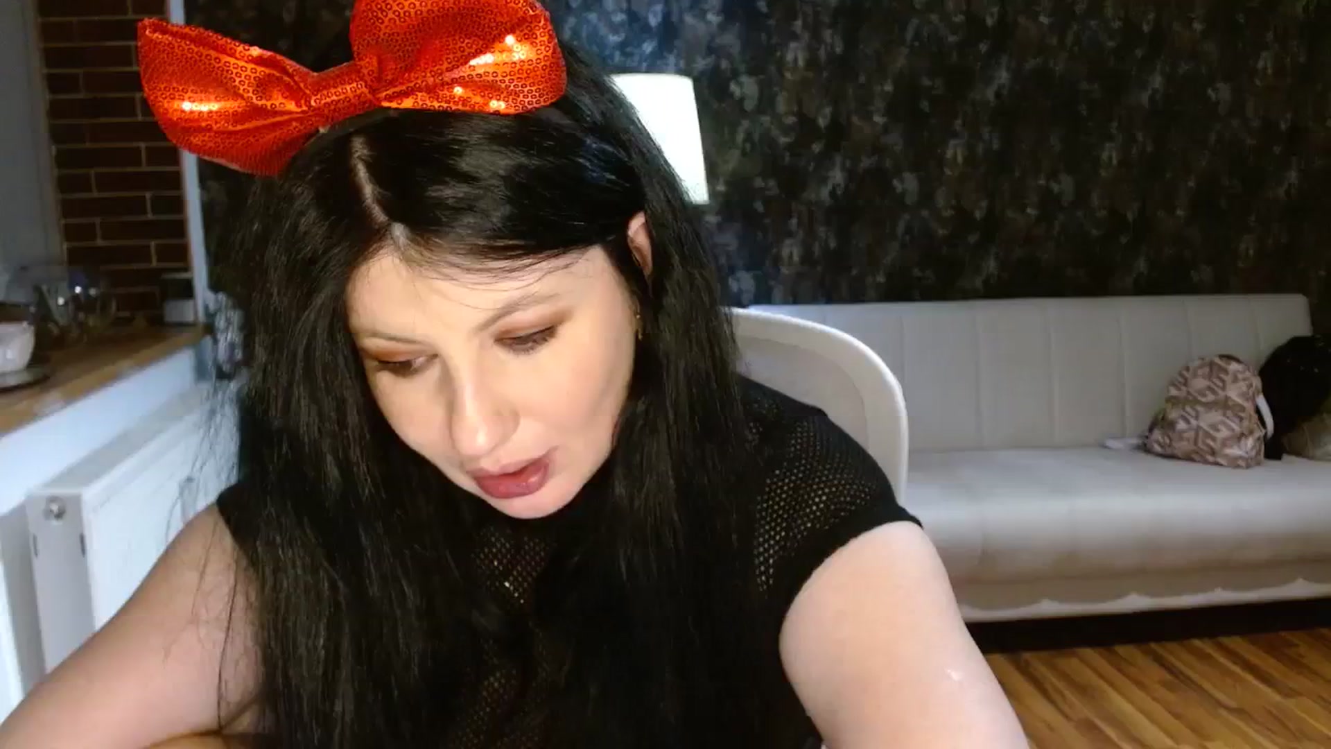 Gallery image thumbnail from Poison_Rose_'s myfreecams stream on, 03/31/2024, 23:53 image 13 of 20