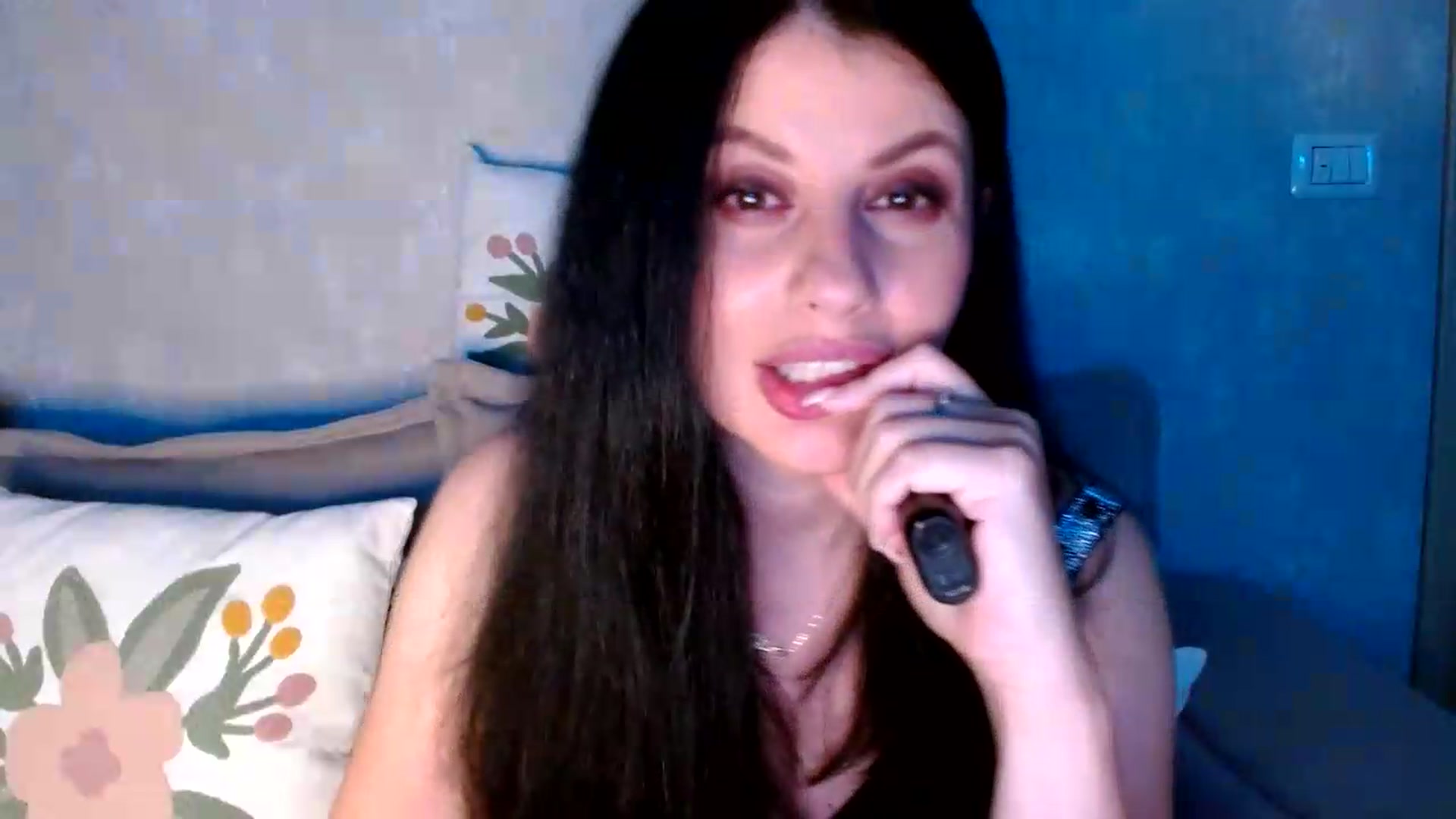 Gallery image thumbnail from Poison_Rose_'s myfreecams stream on, 07/04/2026, 19:54 image 6 of 20