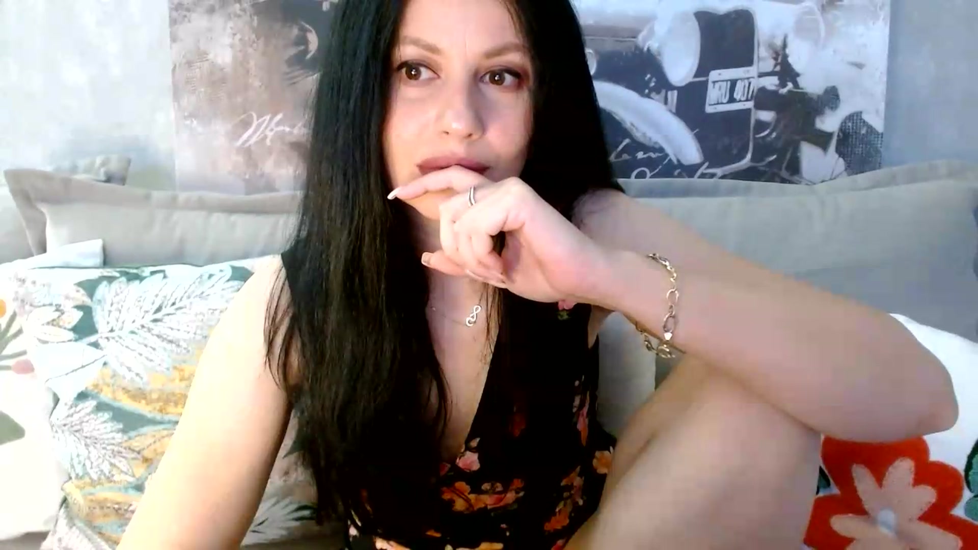 Gallery image thumbnail from Poison_Rose_'s myfreecams stream on, 07/05/2026, 19:11 image 13 of 20