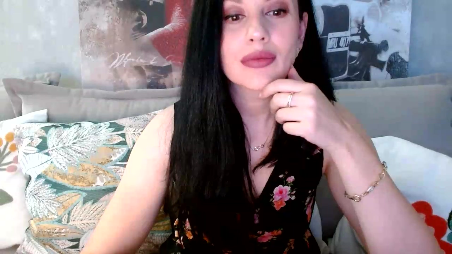 Gallery image thumbnail from Poison_Rose_'s myfreecams stream on, 07/05/2026, 19:11 image 3 of 20