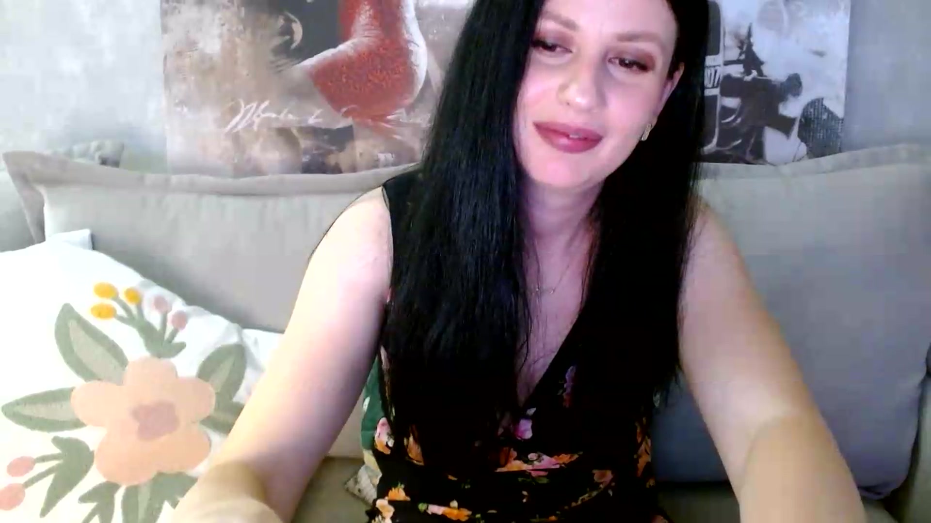 Gallery image thumbnail from Poison_Rose_'s myfreecams stream on, 07/05/2026, 21:44 image 2 of 20