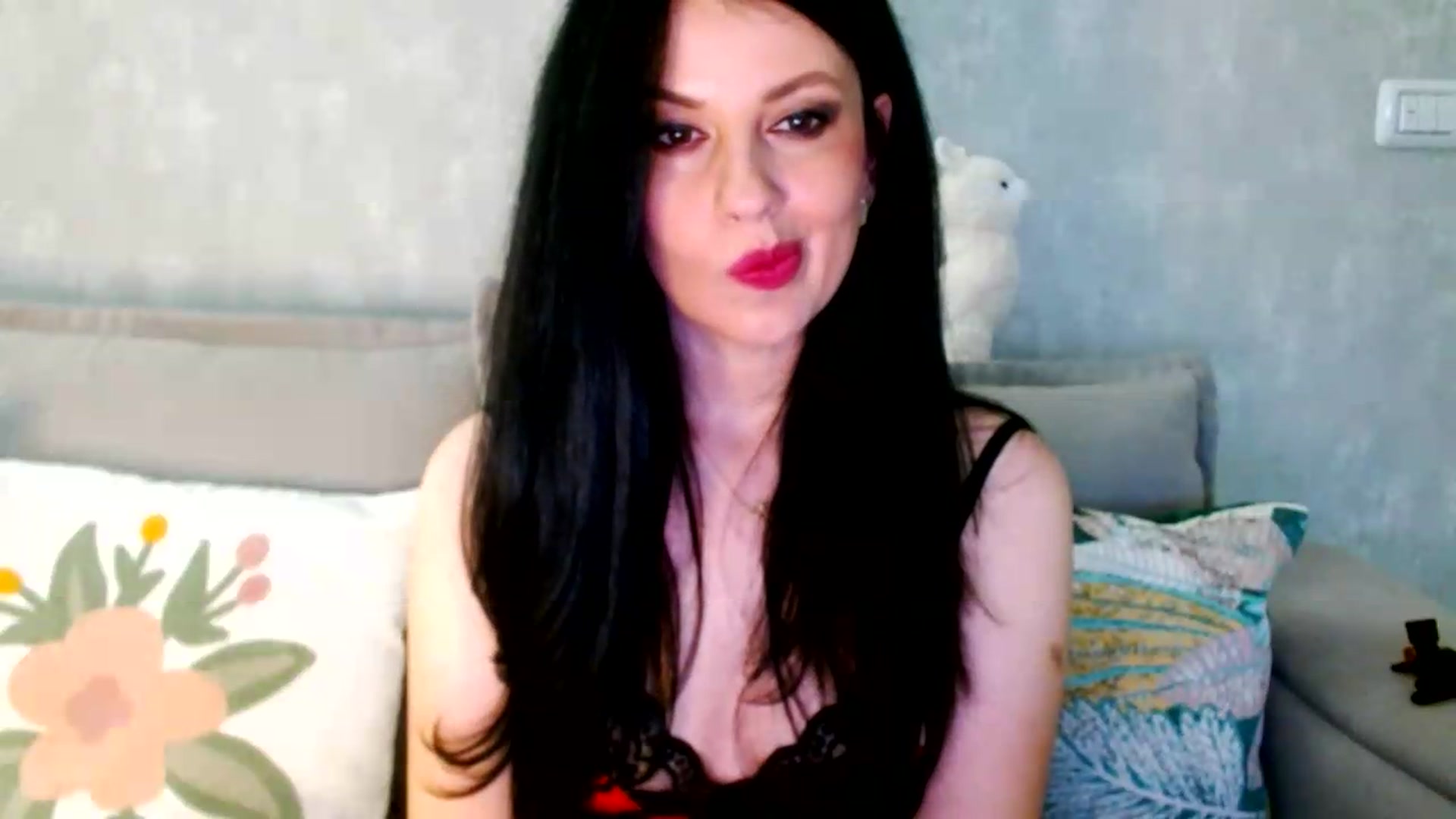 Gallery image thumbnail from Poison_Rose_'s myfreecams stream on, 08/13/2026, 15:48 image 17 of 20