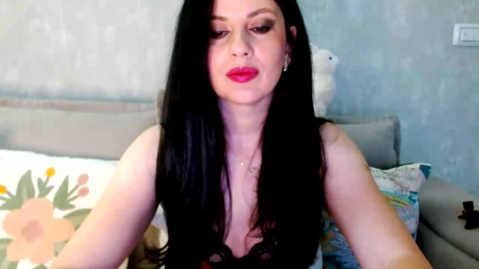 Gallery image thumbnail from Poison_Rose_'s myfreecams stream on, 08/13/2026, 15:48 image 16 of 20