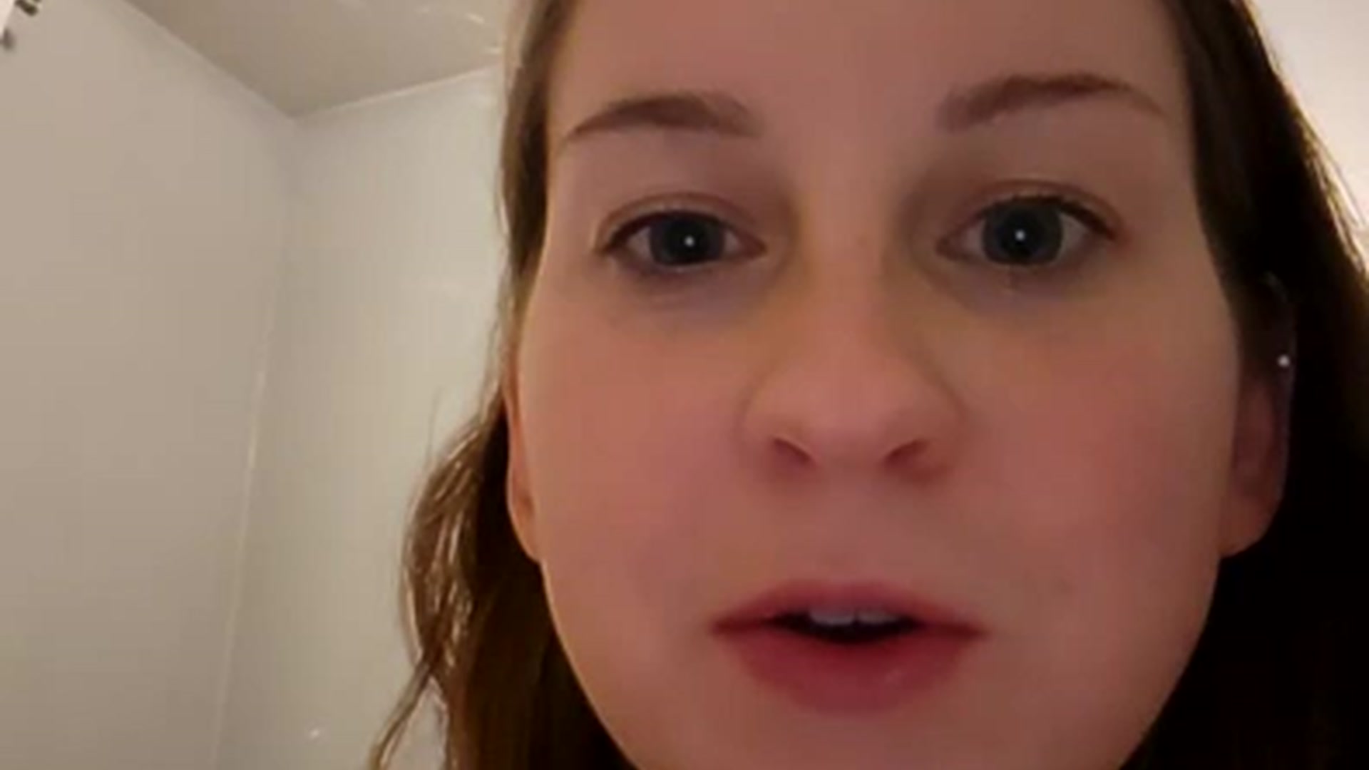 Gallery image thumbnail from Poisonberryyy's myfreecams stream on, 02/12/2023, 01:15 image 15 of 20
