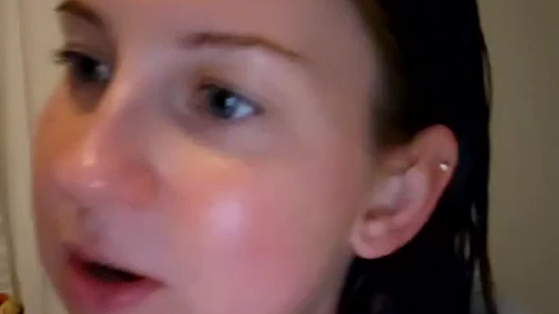 Gallery image thumbnail from Poisonberryyy's myfreecams stream on, 03/01/2023, 24:39 image 10 of 20