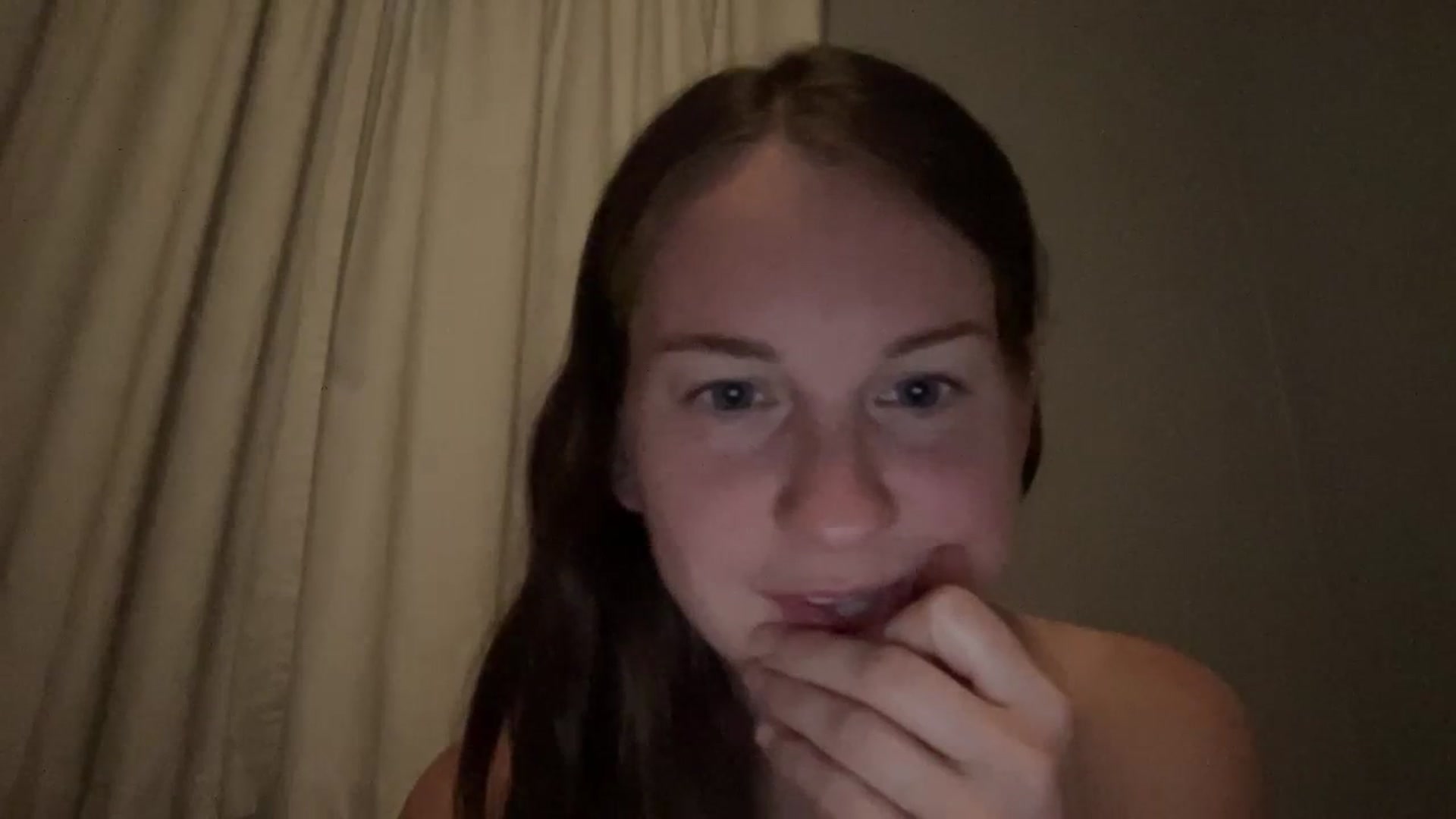 Gallery image thumbnail from Poisonberryyy's myfreecams stream on, 07/29/2023, 24:35 image 13 of 20