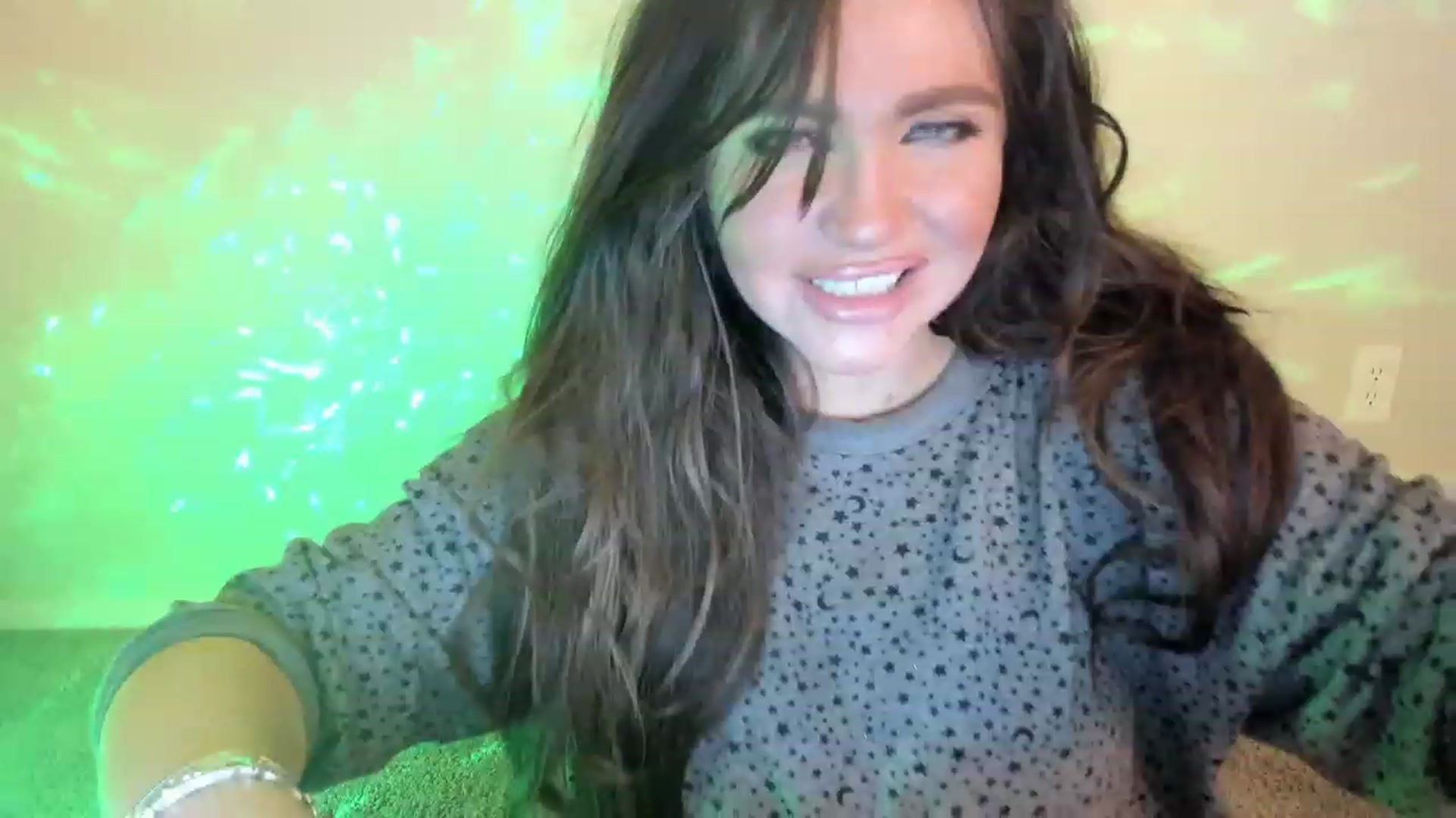 Gallery image thumbnail from PokeAPuss's myfreecams stream on, 12/19/2022, 09:39 image 5 of 20