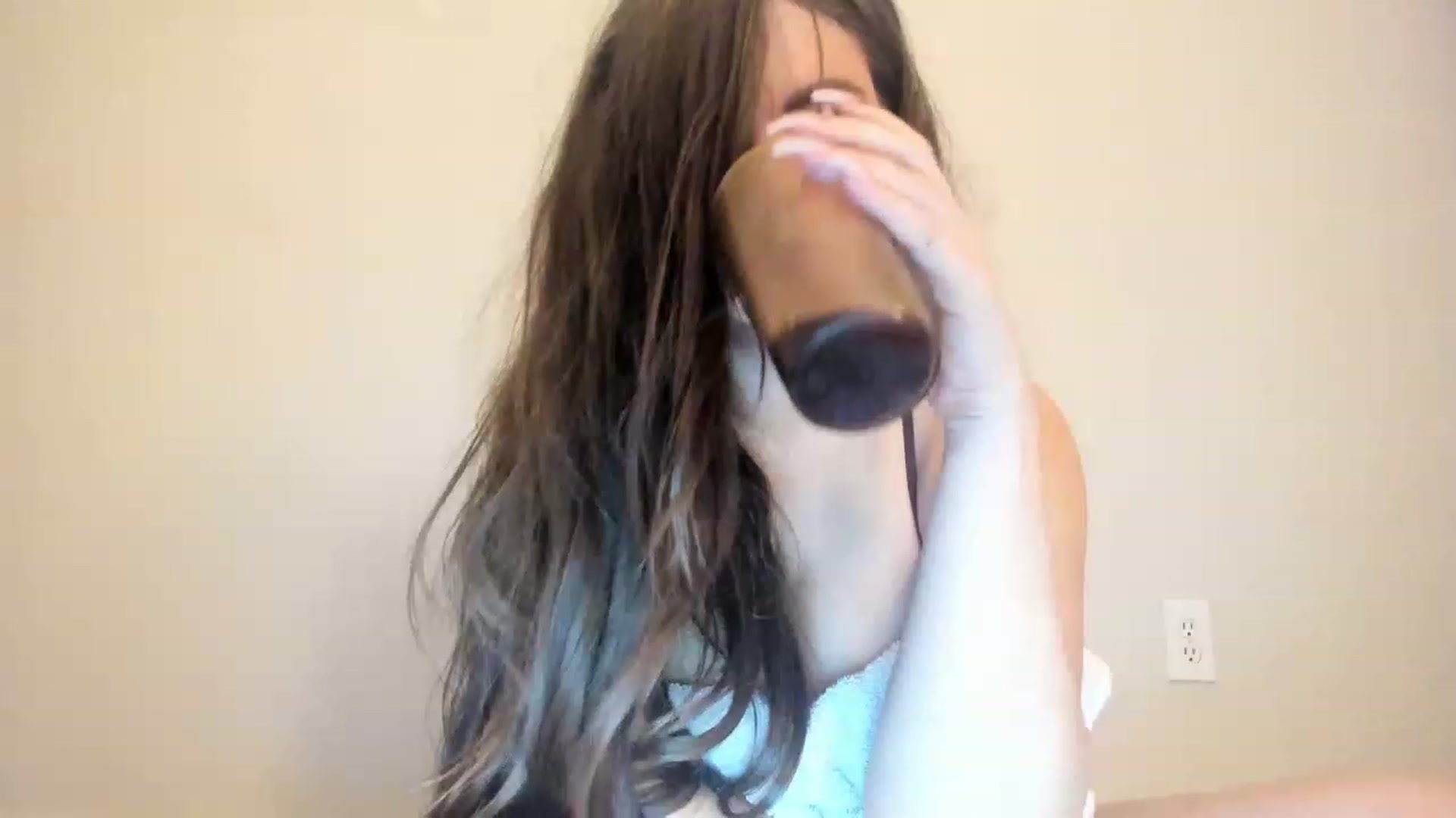 Gallery image thumbnail from PokeAPuss's myfreecams stream on, 12/28/2022, 13:18 image 18 of 20