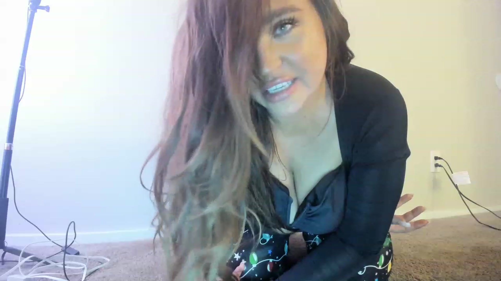 Gallery image thumbnail from PokeAPuss's myfreecams stream on, 01/09/2023, 16:12 image 9 of 20
