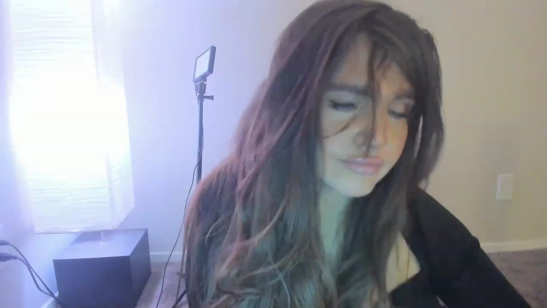 Gallery image thumbnail from PokeAPuss's myfreecams stream on, 01/09/2023, 16:12 image 13 of 20
