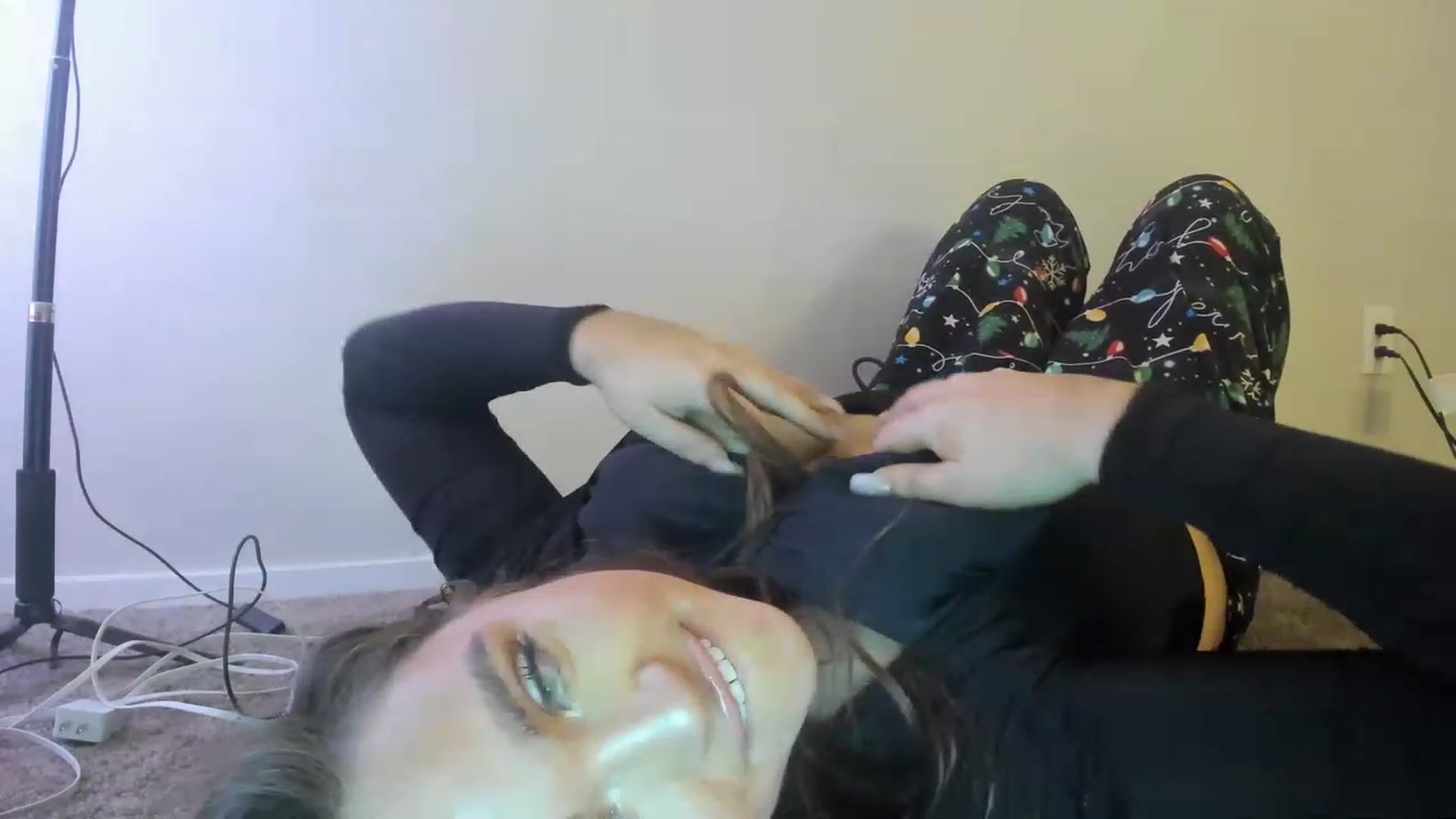 Gallery image thumbnail from PokeAPuss's myfreecams stream on, 01/09/2023, 16:12 image 10 of 20