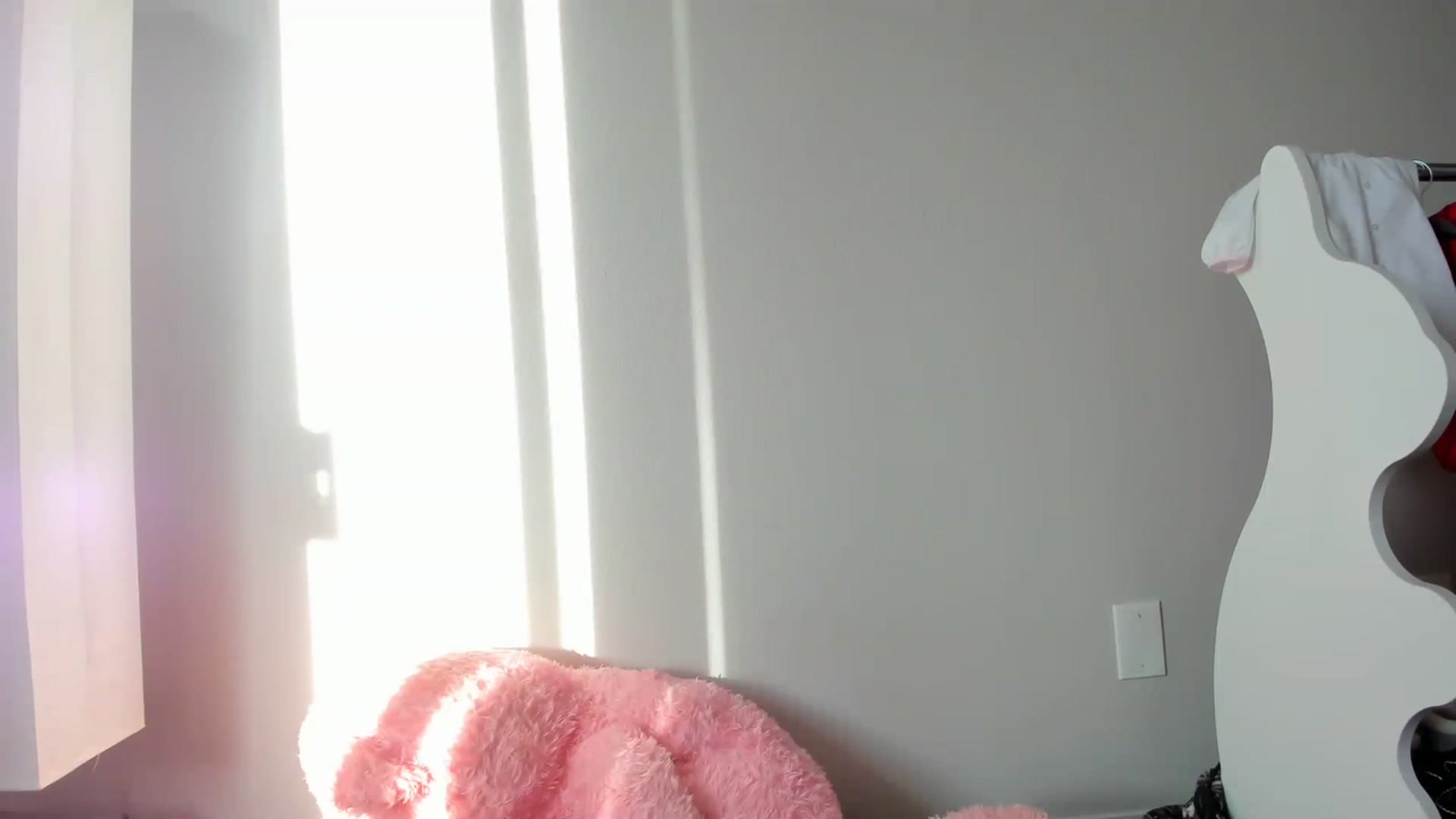 Gallery image thumbnail from PokeAPuss's myfreecams stream on, 02/19/2023, 15:43 image 10 of 20