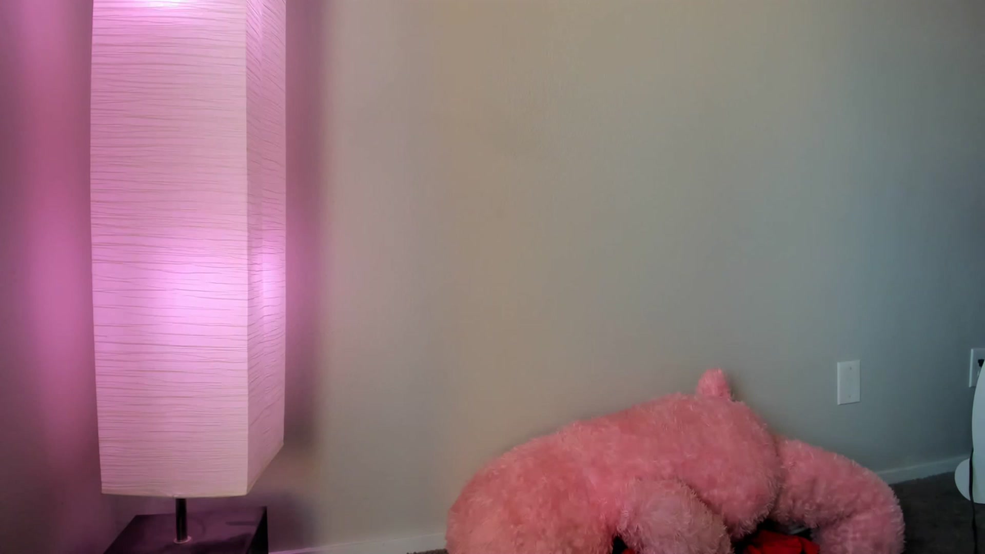 Gallery image thumbnail from PokeAPuss's myfreecams stream on, 03/05/2023, 24:42 image 7 of 20