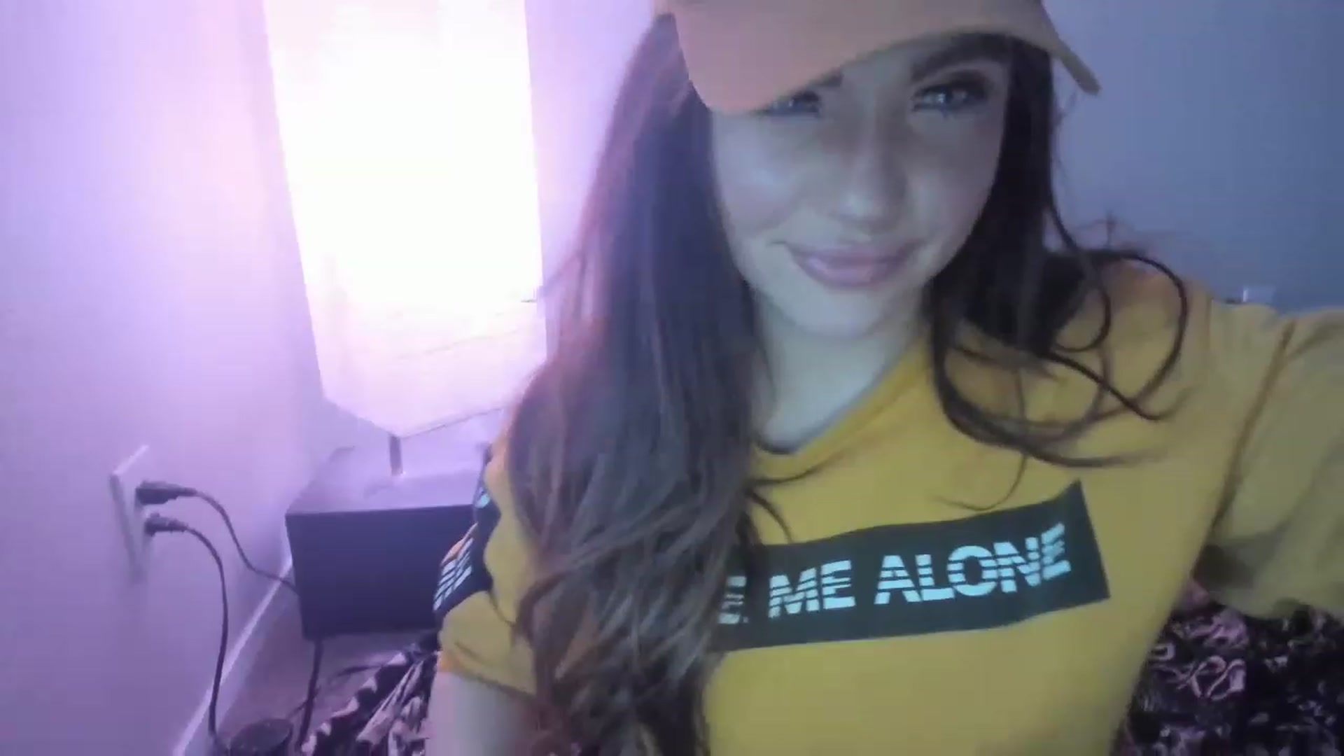 Gallery image thumbnail from PokeAPuss's myfreecams stream on, 03/29/2023, 02:06 image 10 of 20