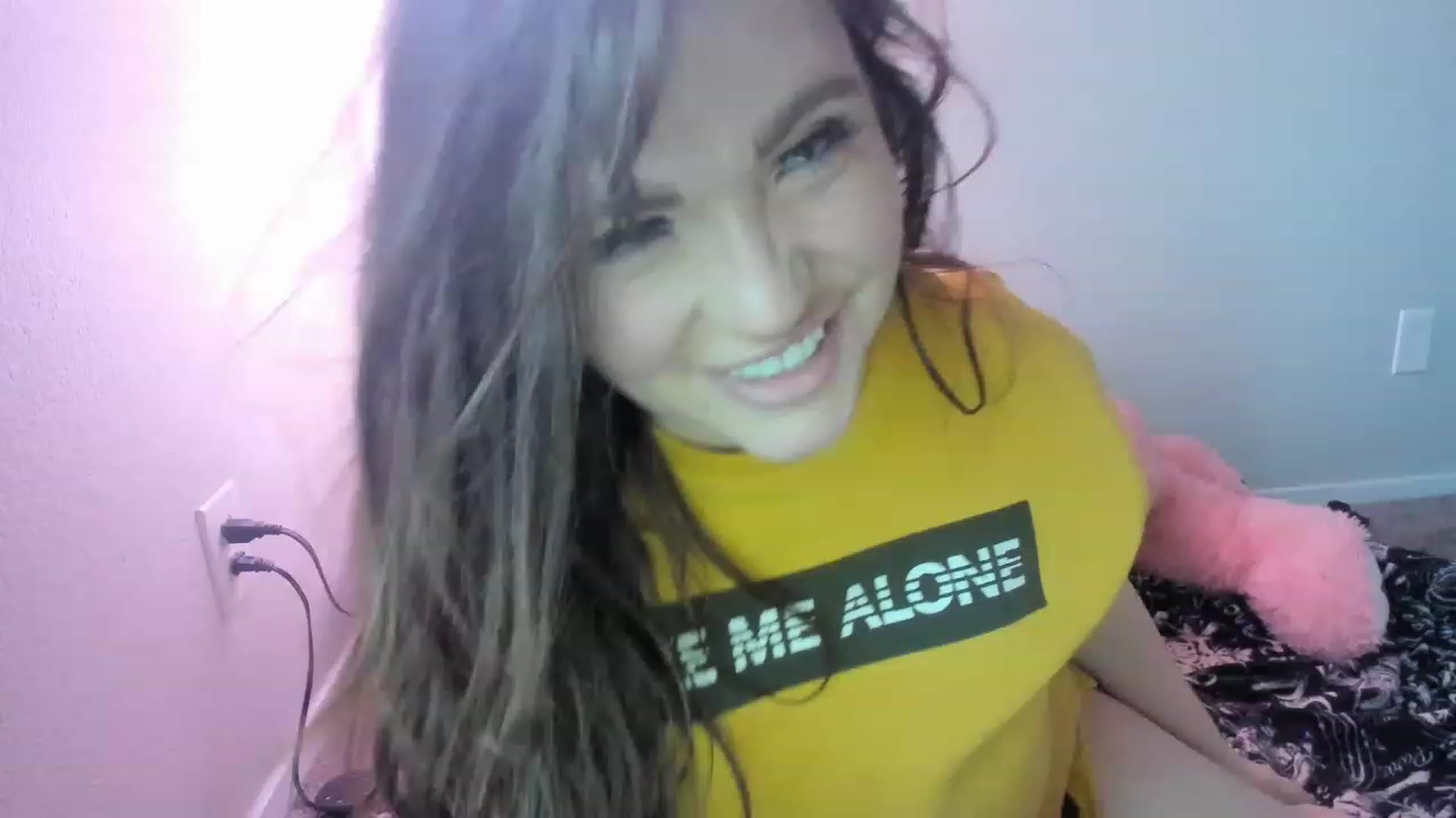 Gallery image thumbnail from PokeAPuss's myfreecams stream on, 03/29/2023, 02:06 image 4 of 20