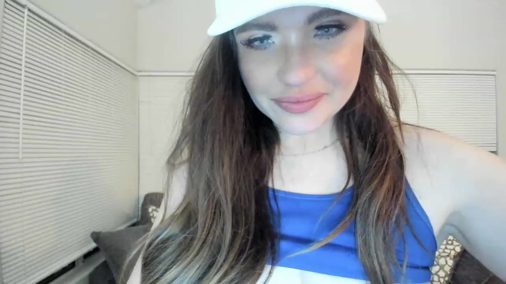 Gallery image thumbnail from PokeAPuss's myfreecams stream on, 04/18/2023, 03:23 image 16 of 20
