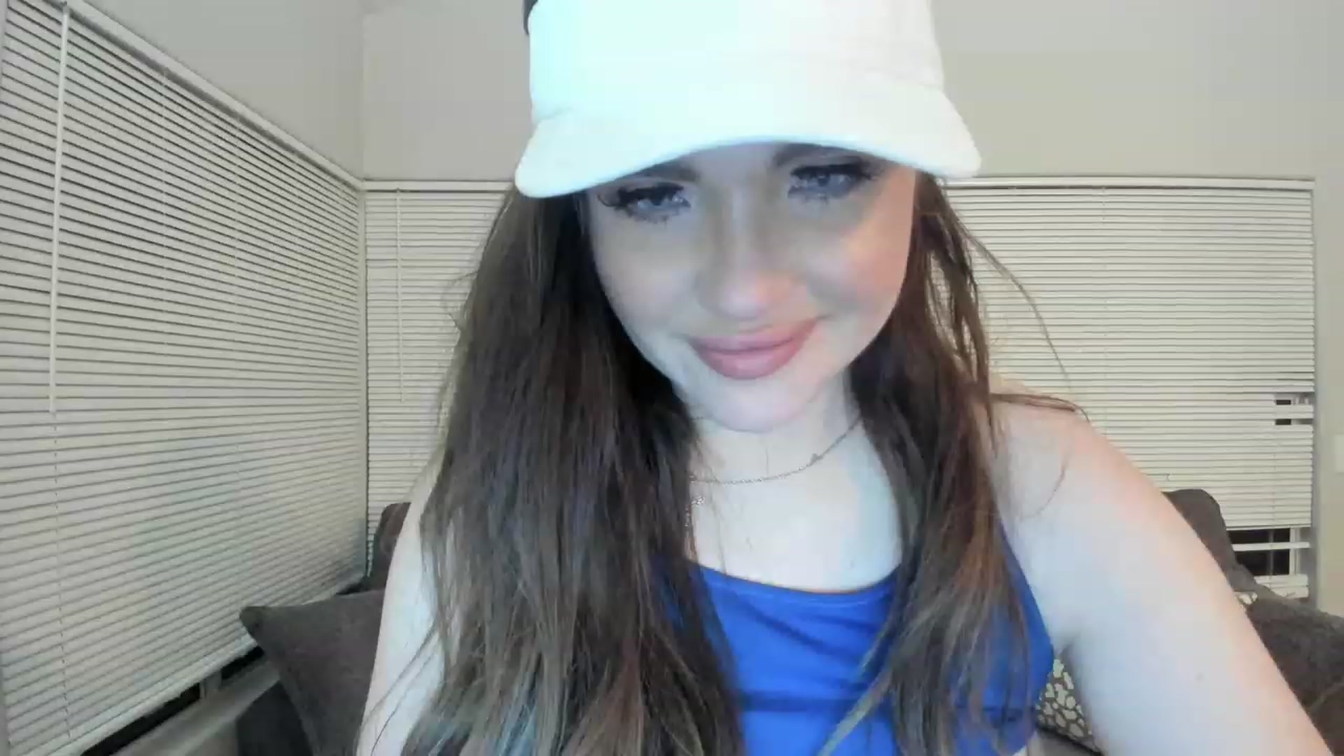 Gallery image thumbnail from PokeAPuss's myfreecams stream on, 04/18/2023, 03:23 image 15 of 20